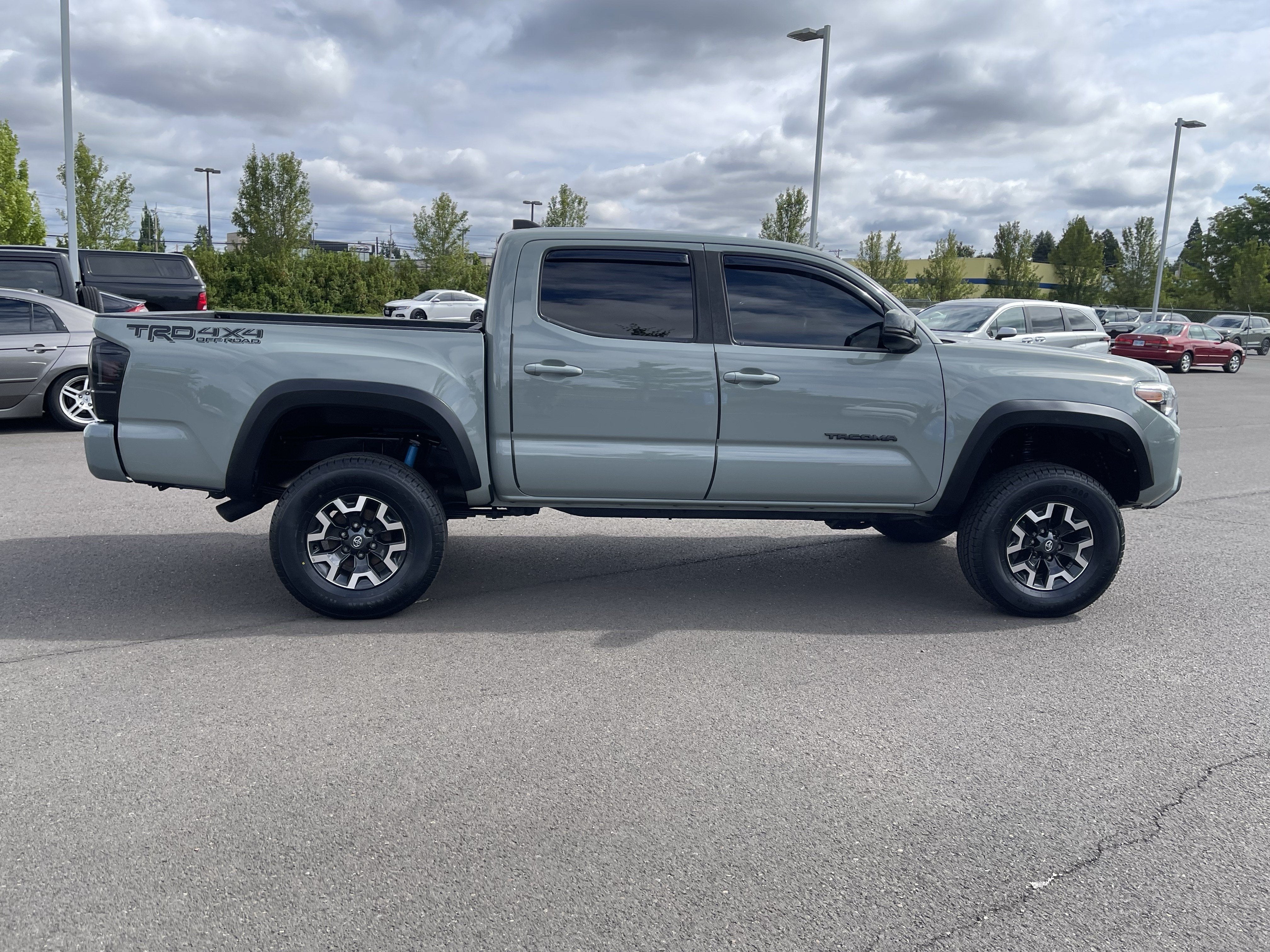 2022 Toyota Tacoma SR