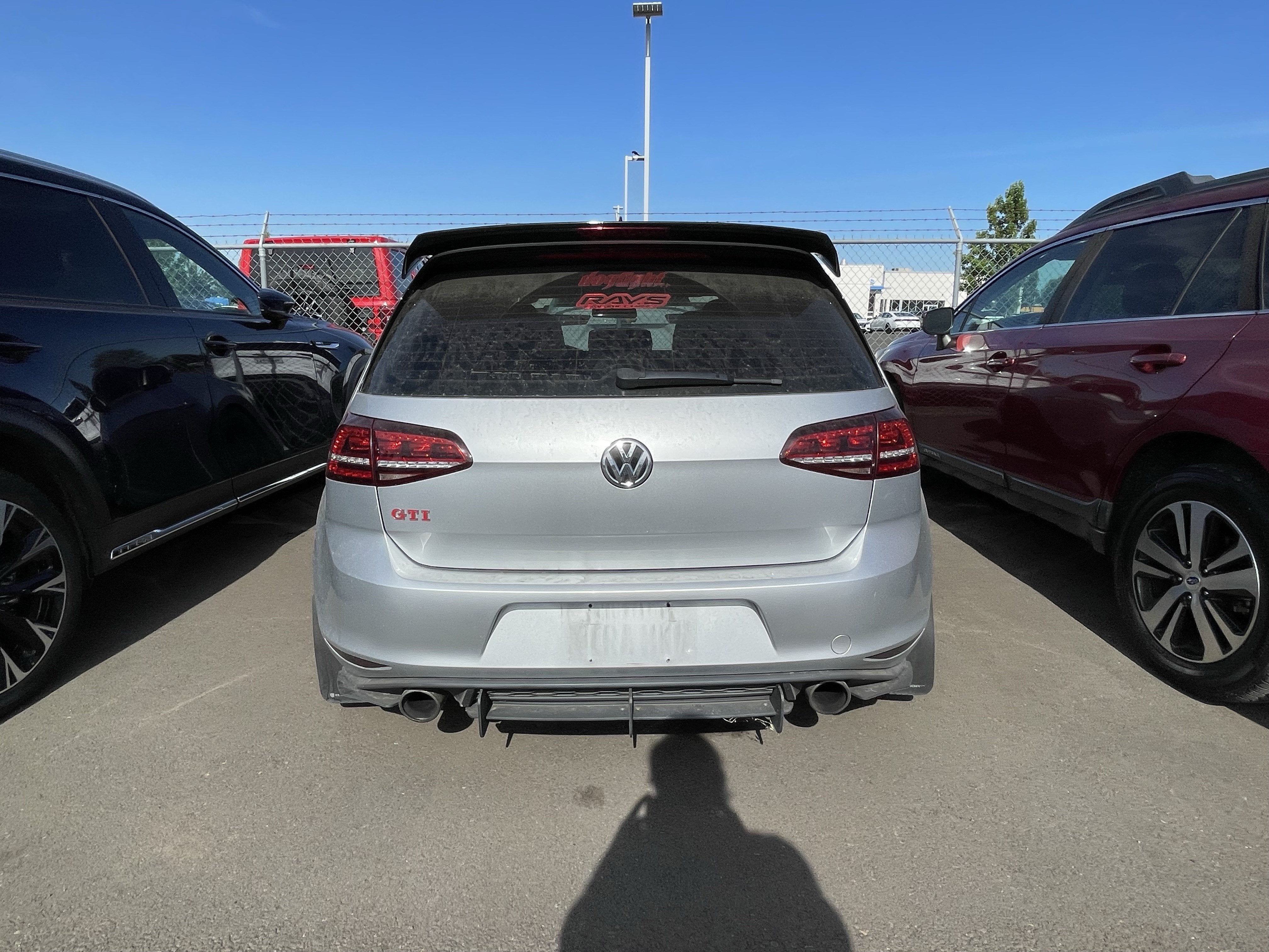 2017 Volkswagen Golf GTI S