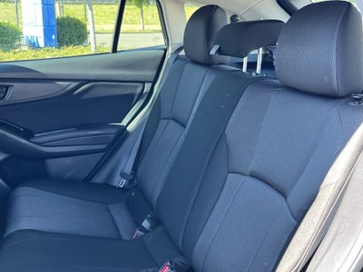 2017 Subaru Impreza 2.0i