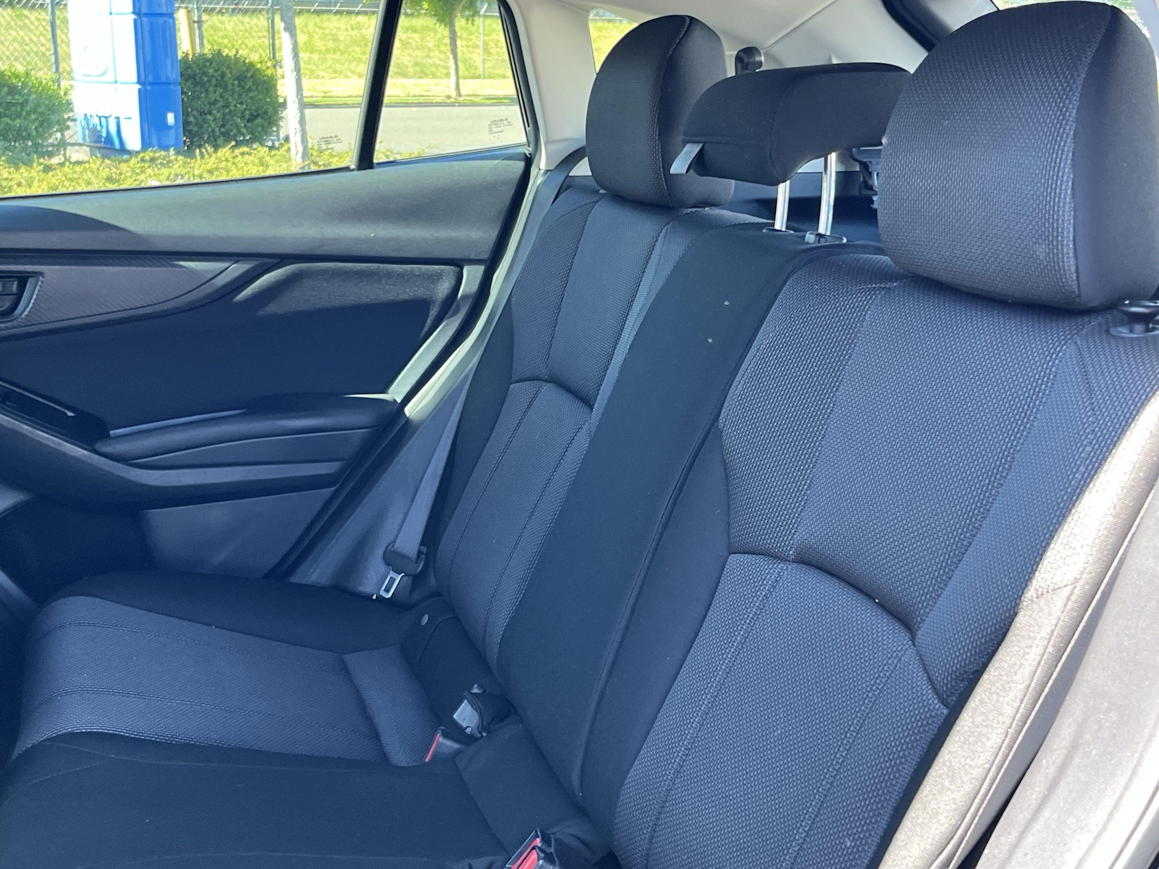 2017 Subaru Impreza 2.0i