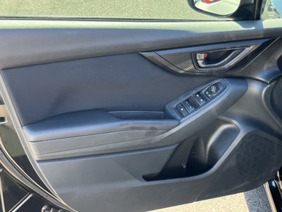 2017 Subaru Impreza 2.0i