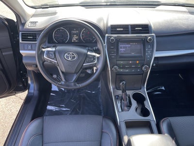 2016 Toyota Camry XLE