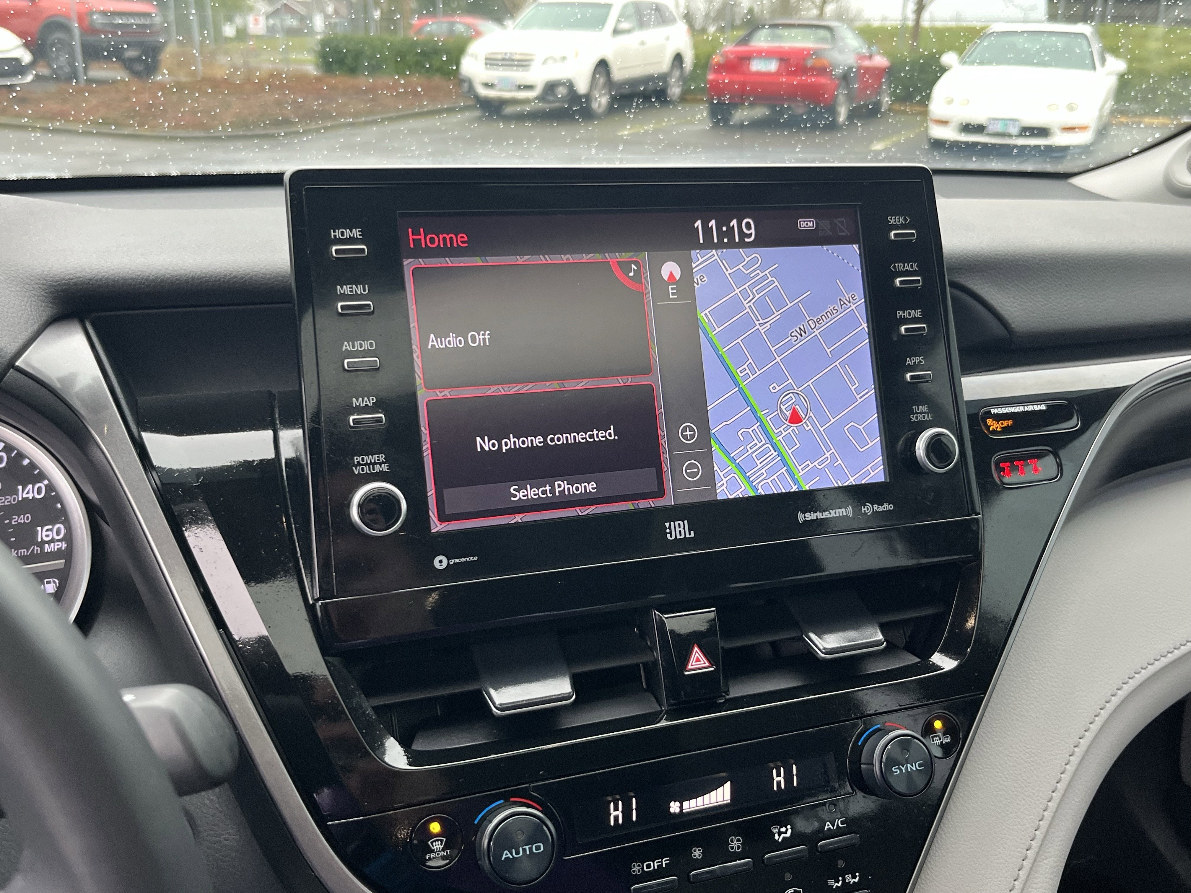 2023 Toyota Camry Hybrid XLE