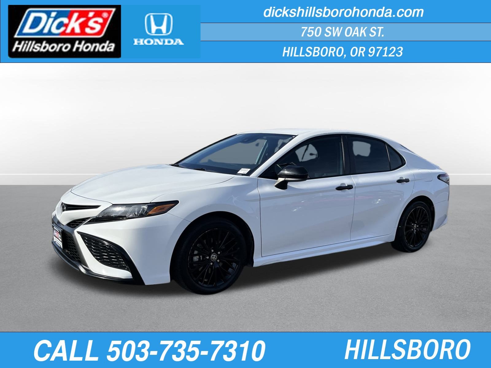 2021 Toyota Camry SE Nightshade