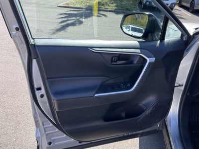 2023 Toyota RAV4 Hybrid LE