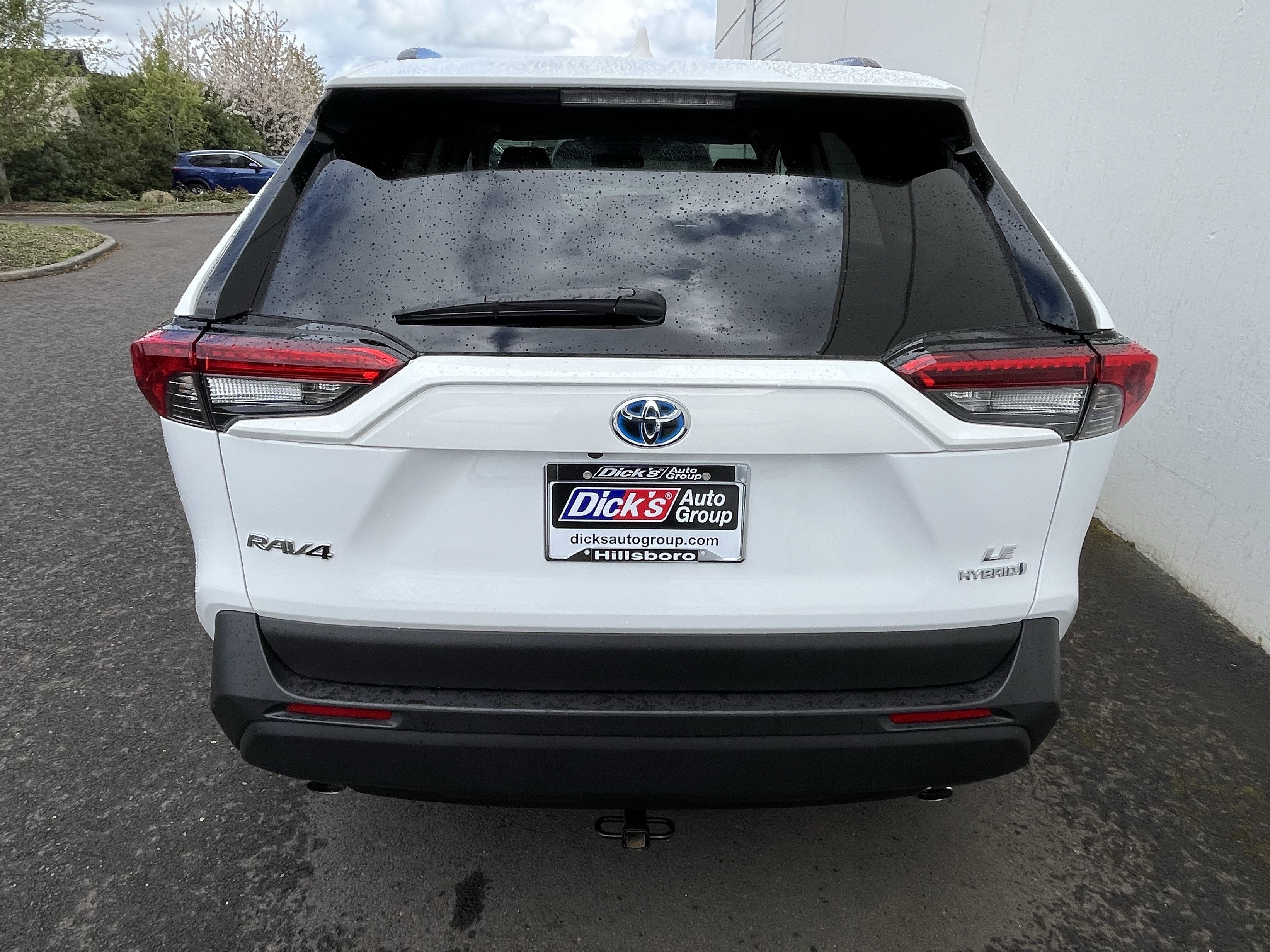 2024 Toyota RAV4 Hybrid LE