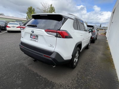 2024 Toyota RAV4 Hybrid LE