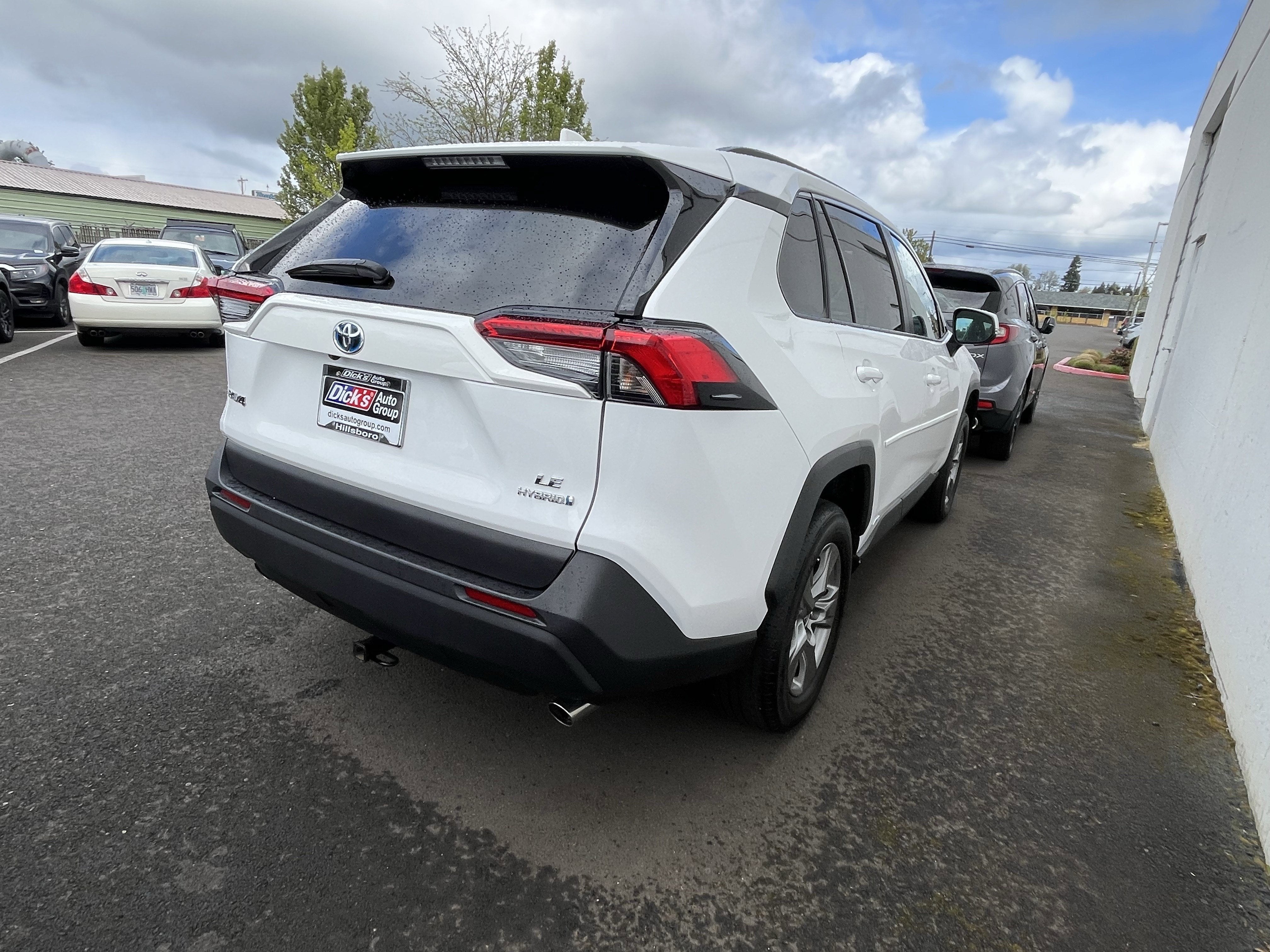 2024 Toyota RAV4 Hybrid LE