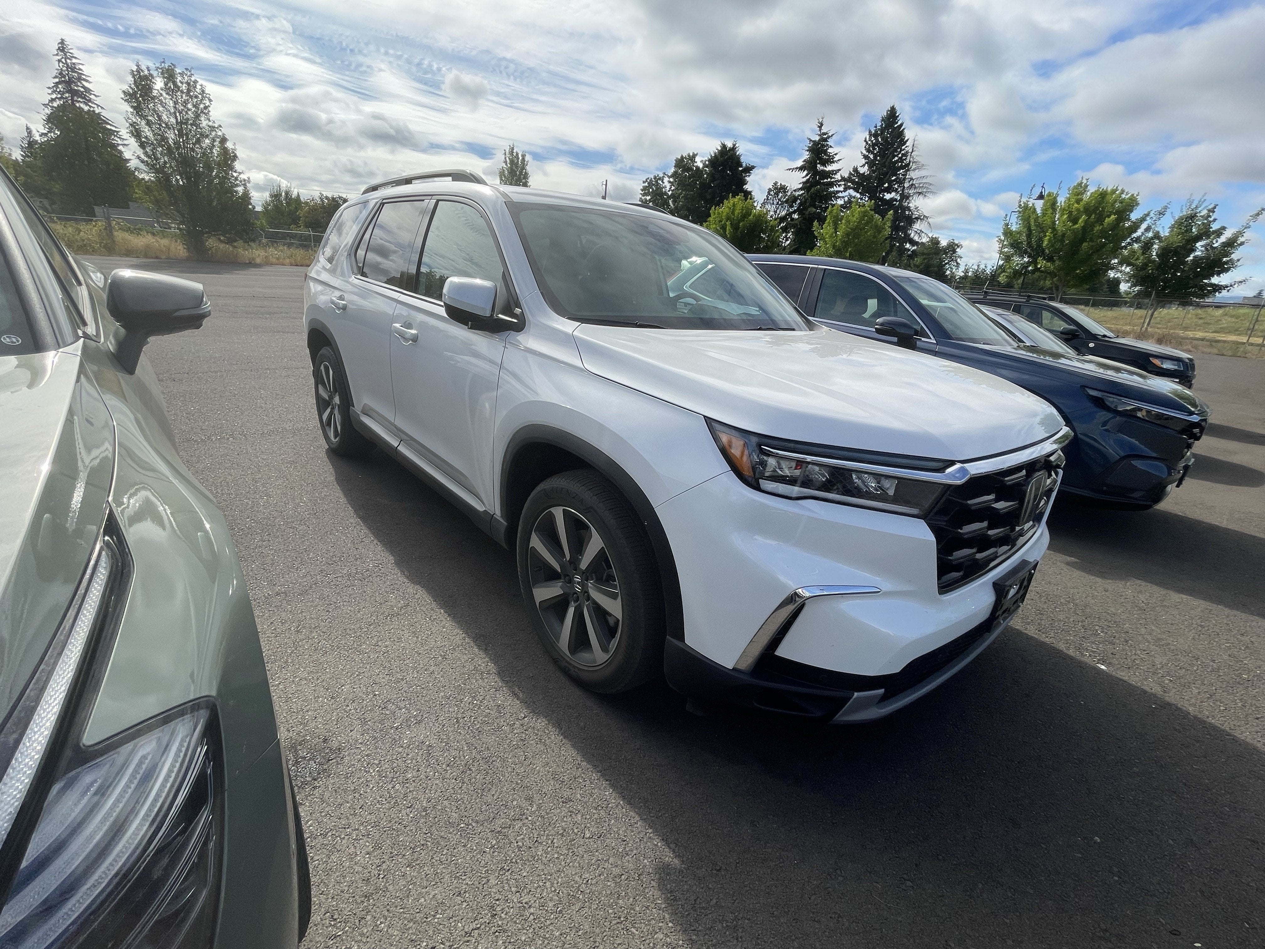2025 Honda Pilot Elite
