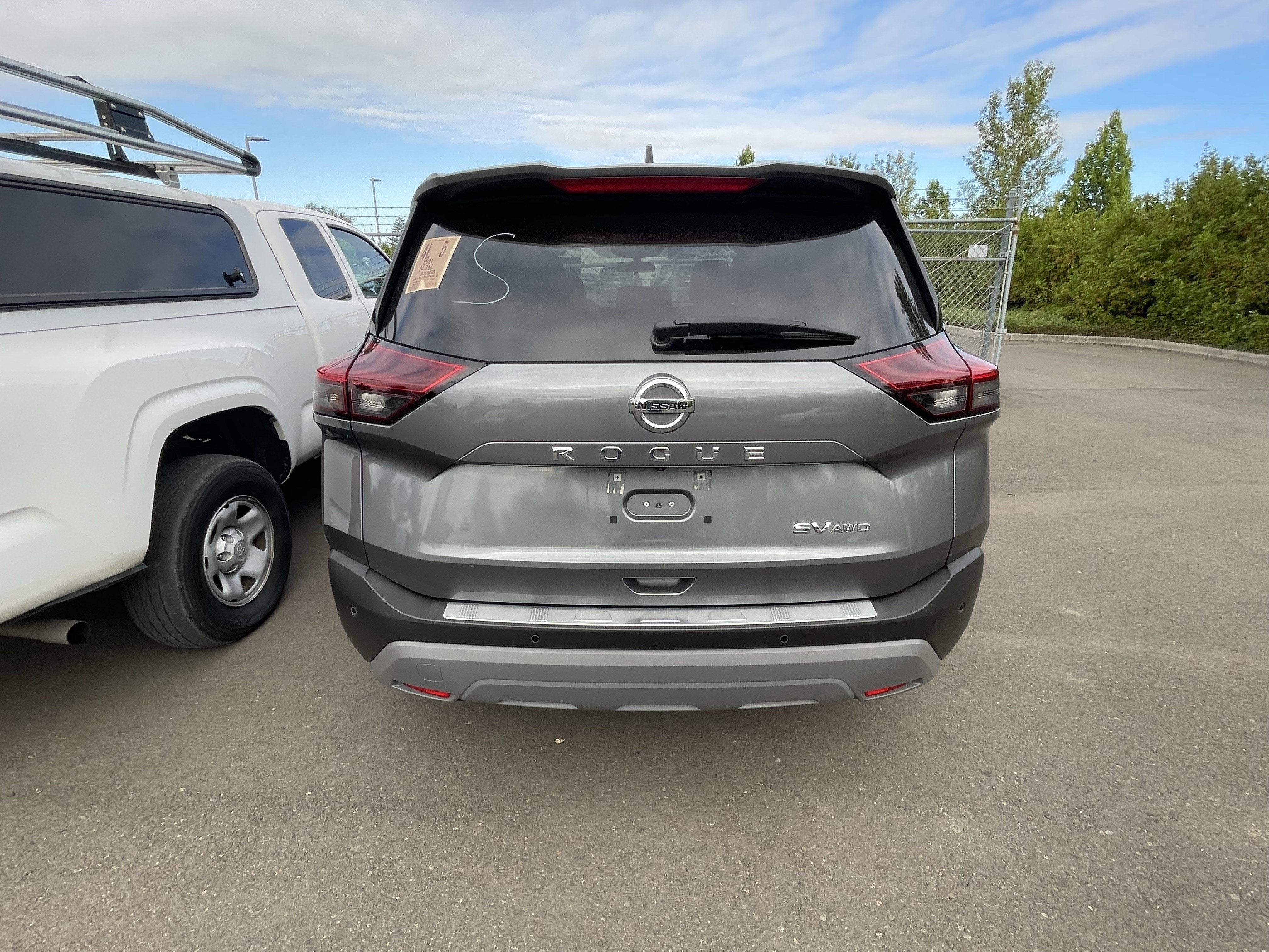2021 Nissan Rogue SV