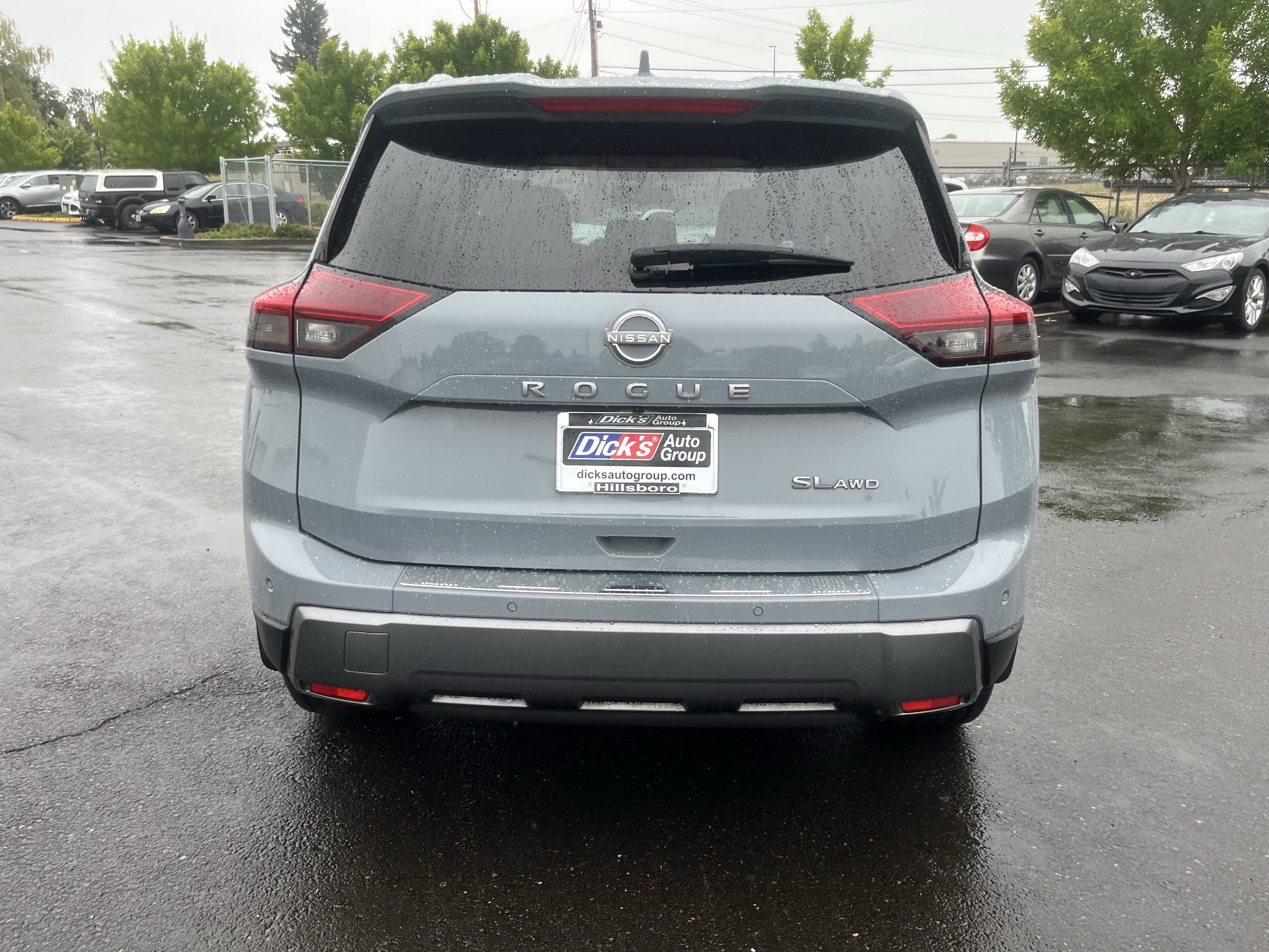 2025 Nissan Rogue SL