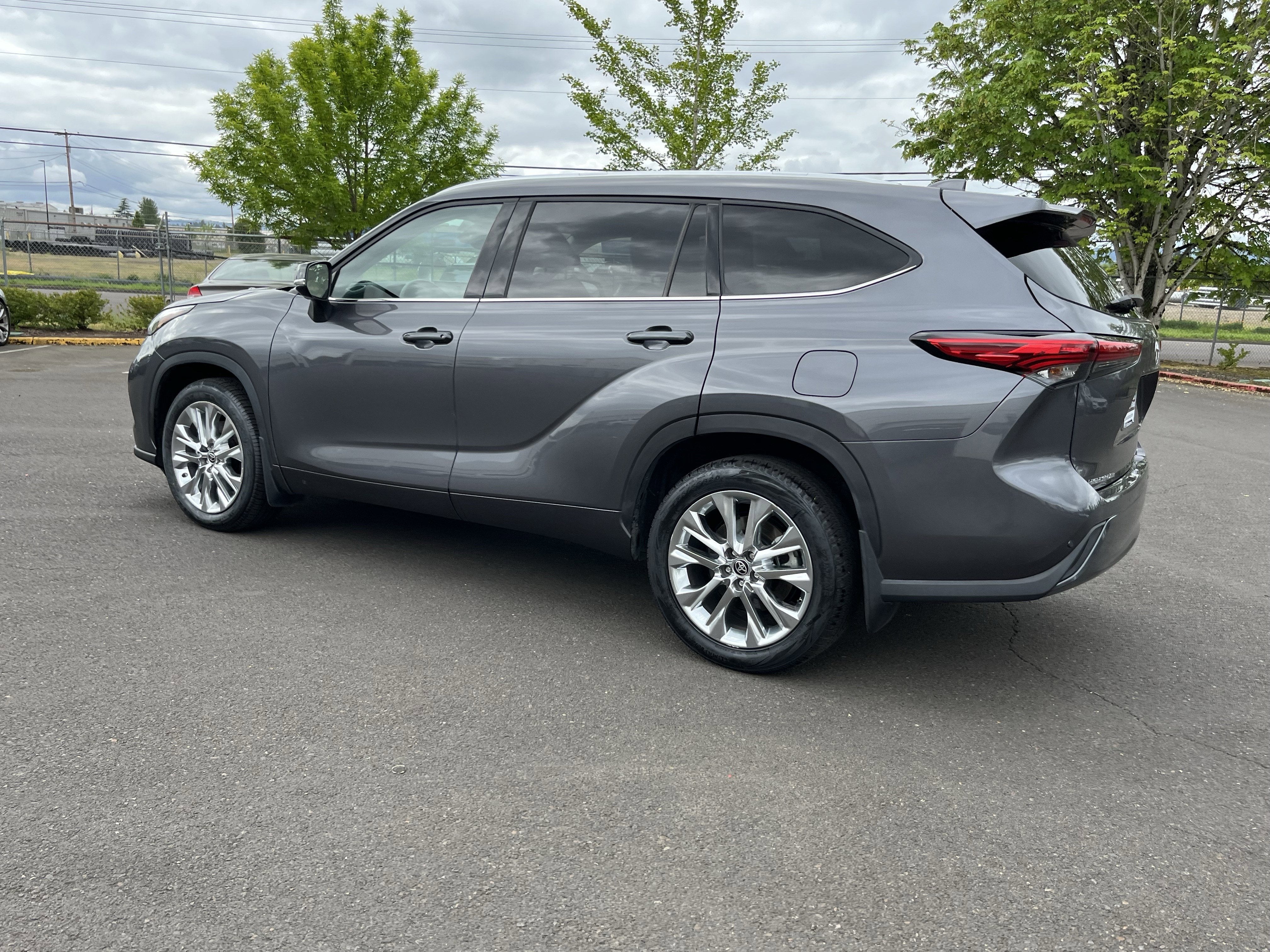 2021 Toyota Highlander Limited