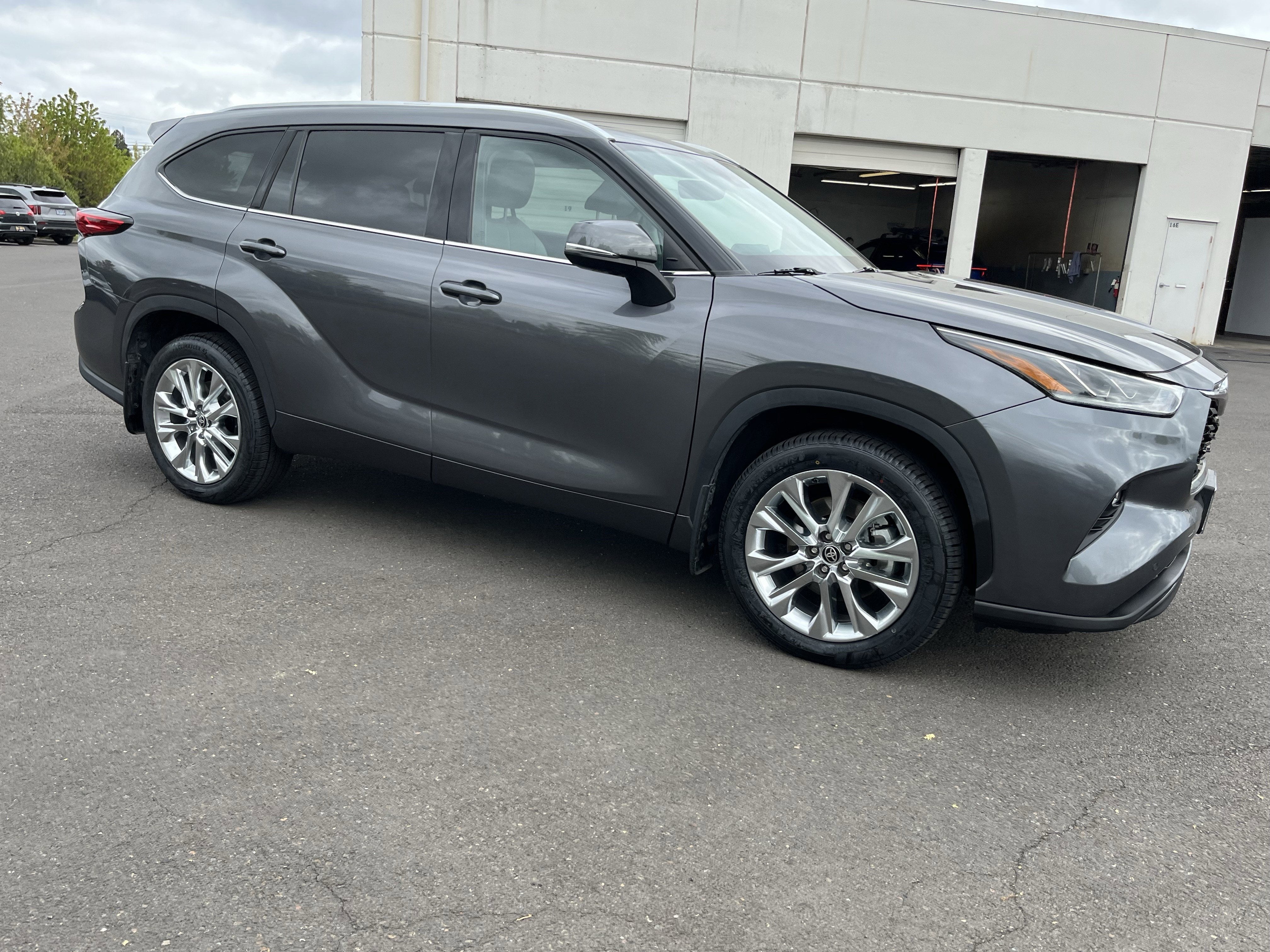 2021 Toyota Highlander Limited