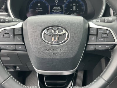 2025 Toyota Highlander LE