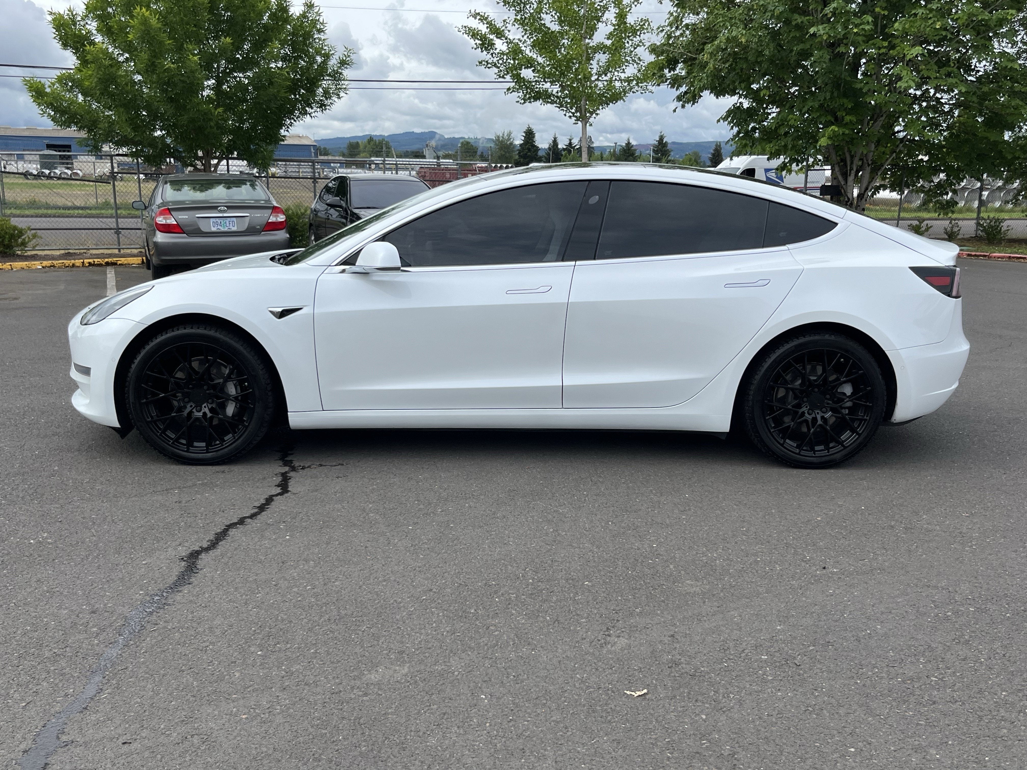 2019 Tesla Model 3 Mid Range
