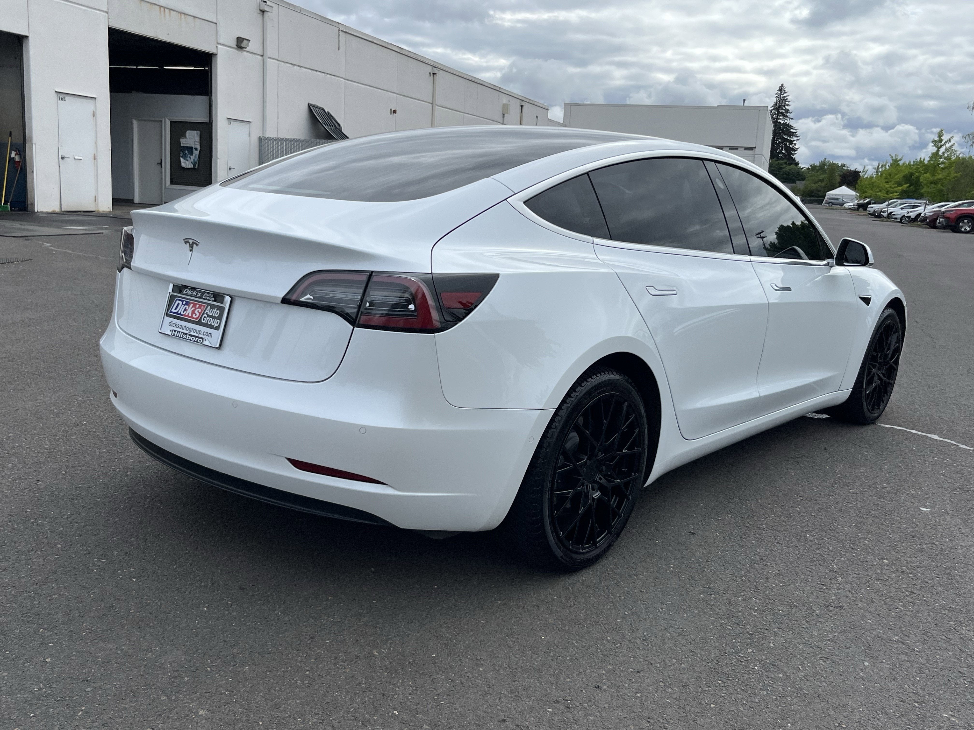 2019 Tesla Model 3 Mid Range