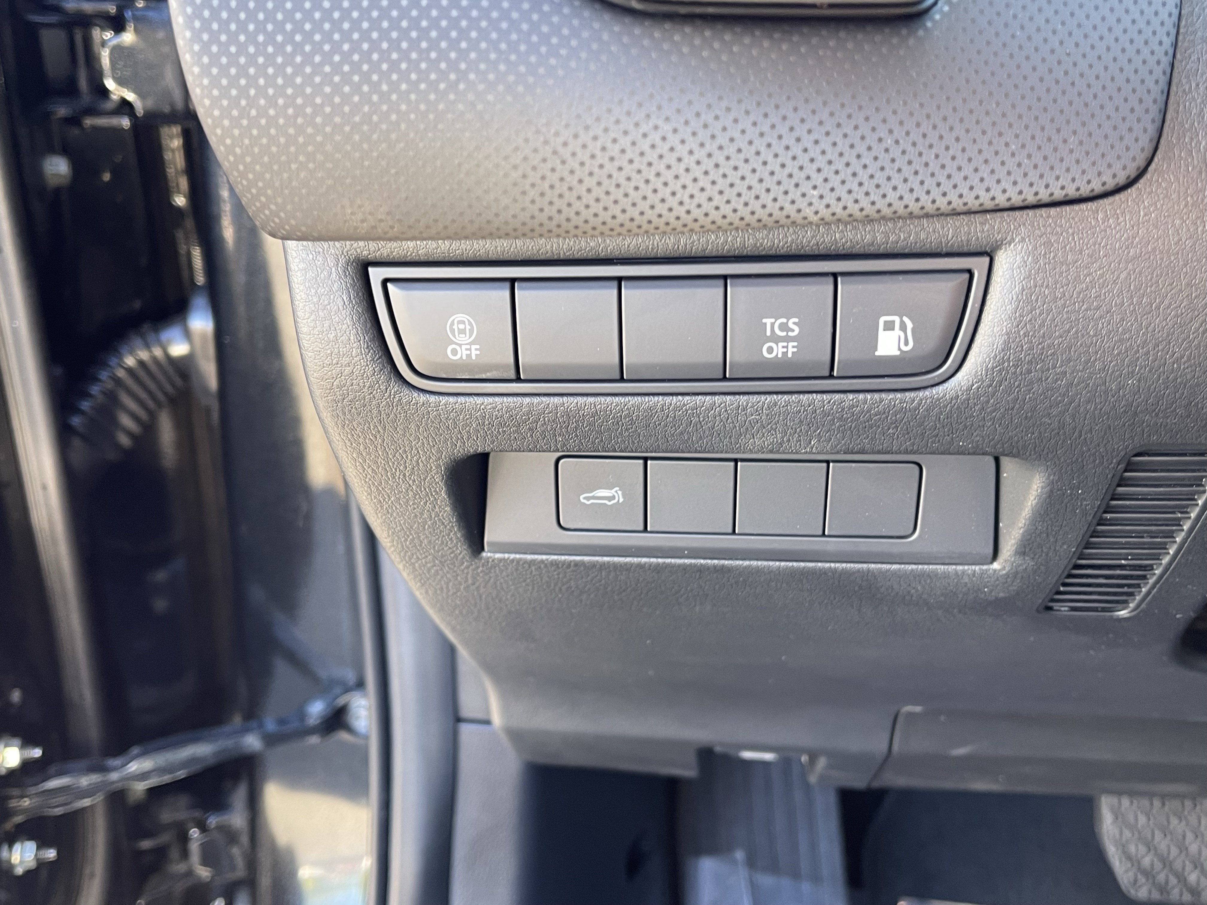 2025 Mazda Mazda CX-50 Hybrid Preferred Package