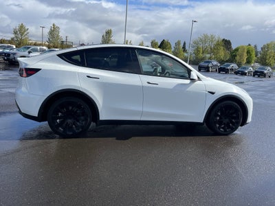 2022 Tesla Model Y Long Range