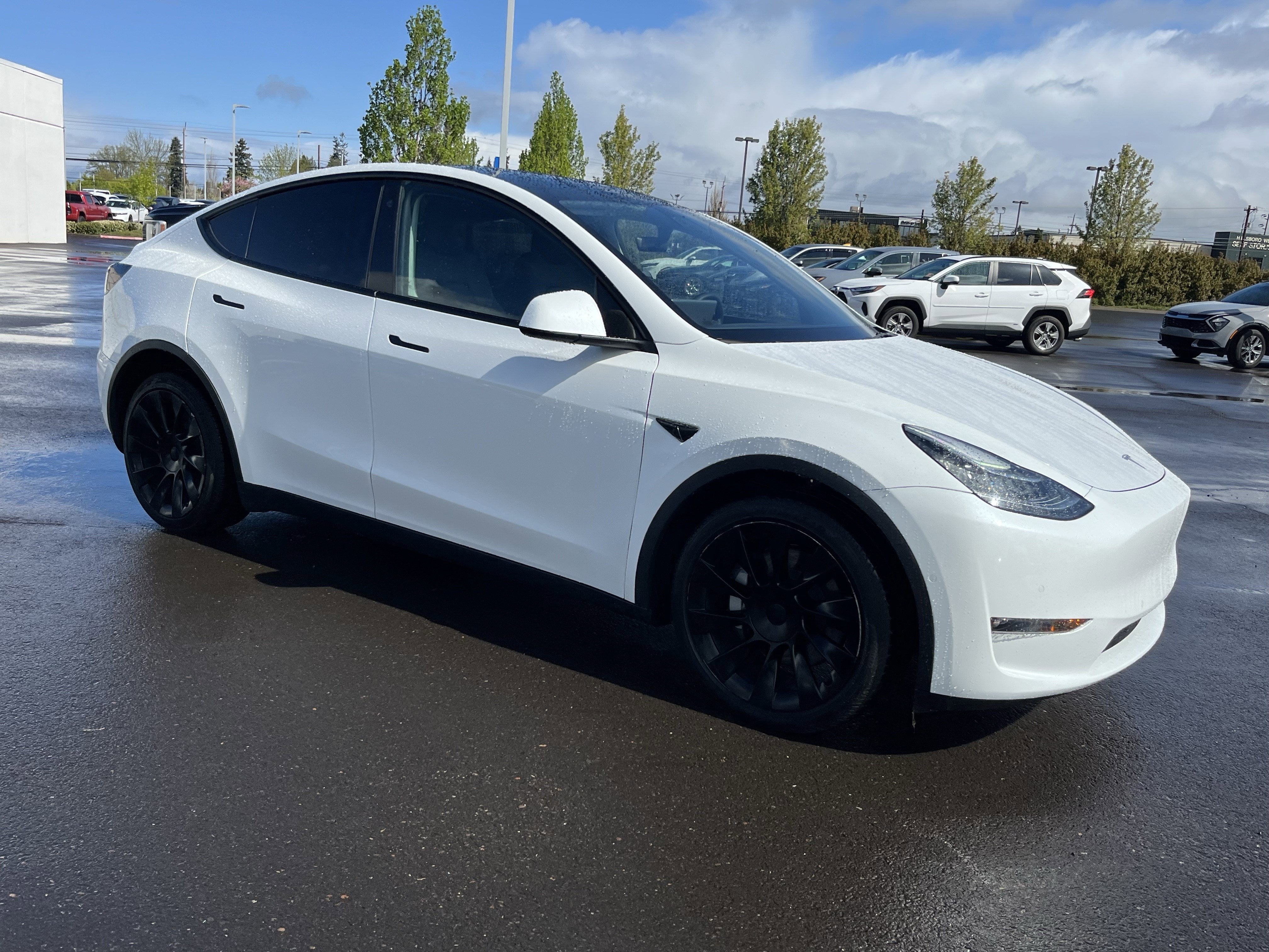 2022 Tesla Model Y Long Range