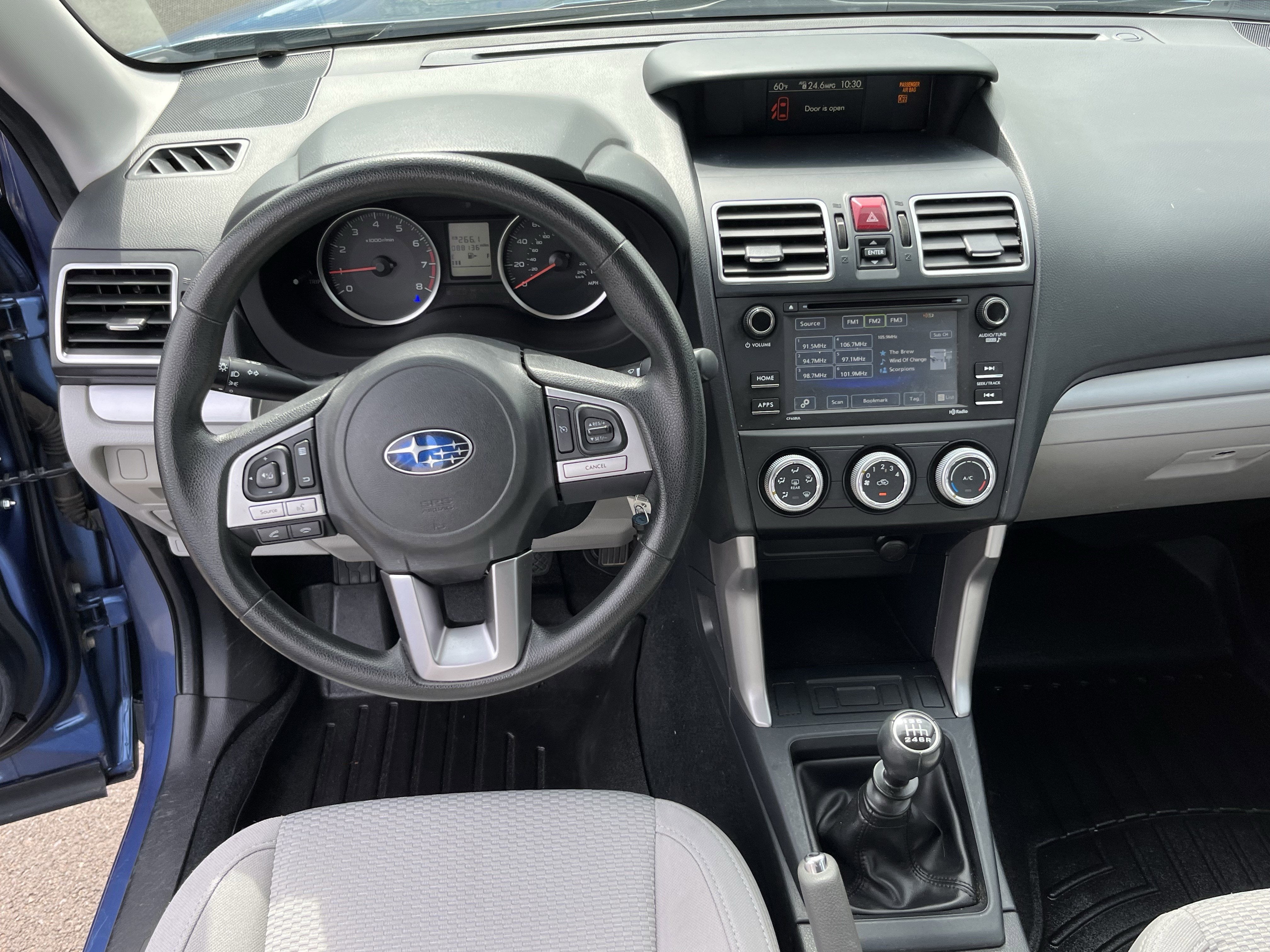 2017 Subaru Forester 2.5i