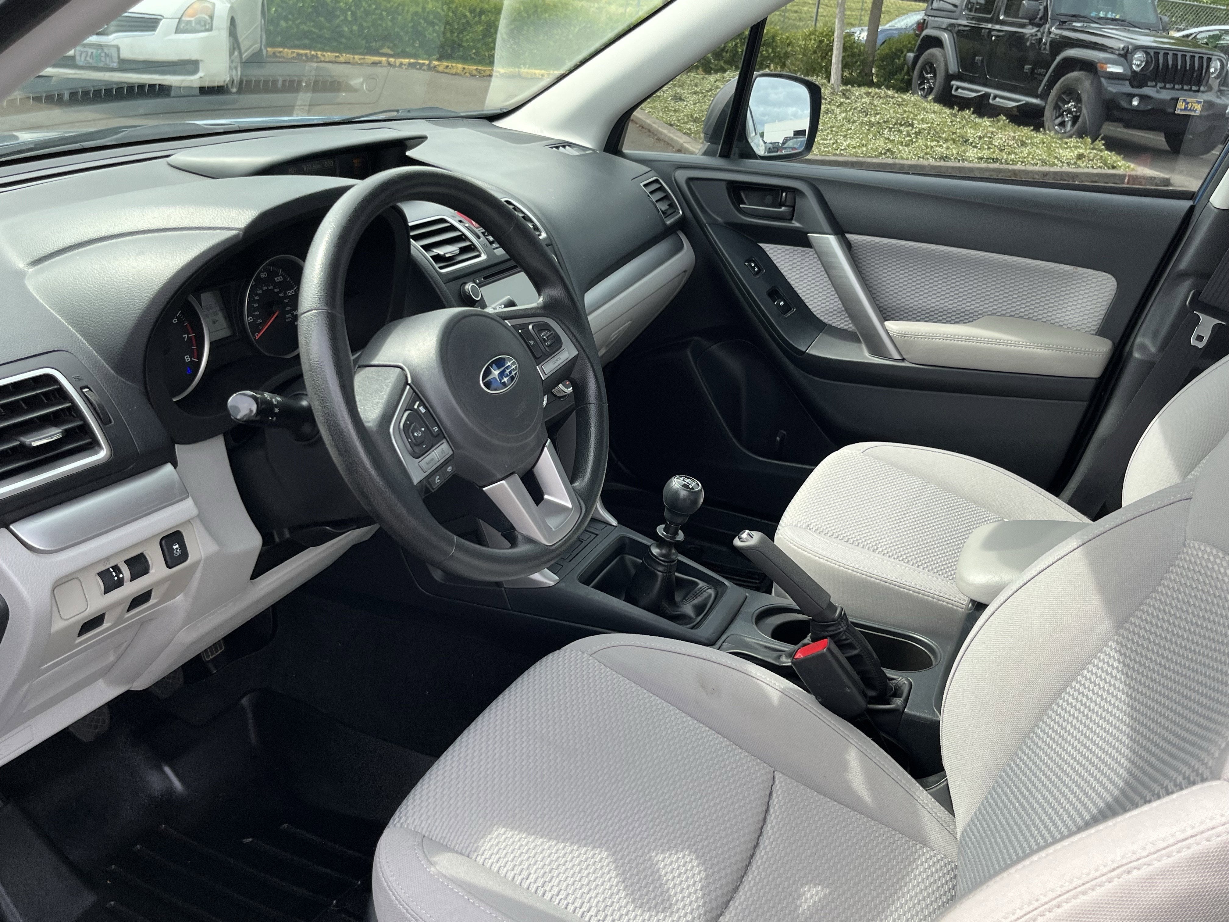 2017 Subaru Forester 2.5i