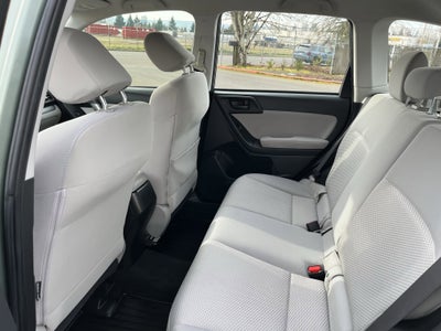 2014 Subaru Forester 2.5i