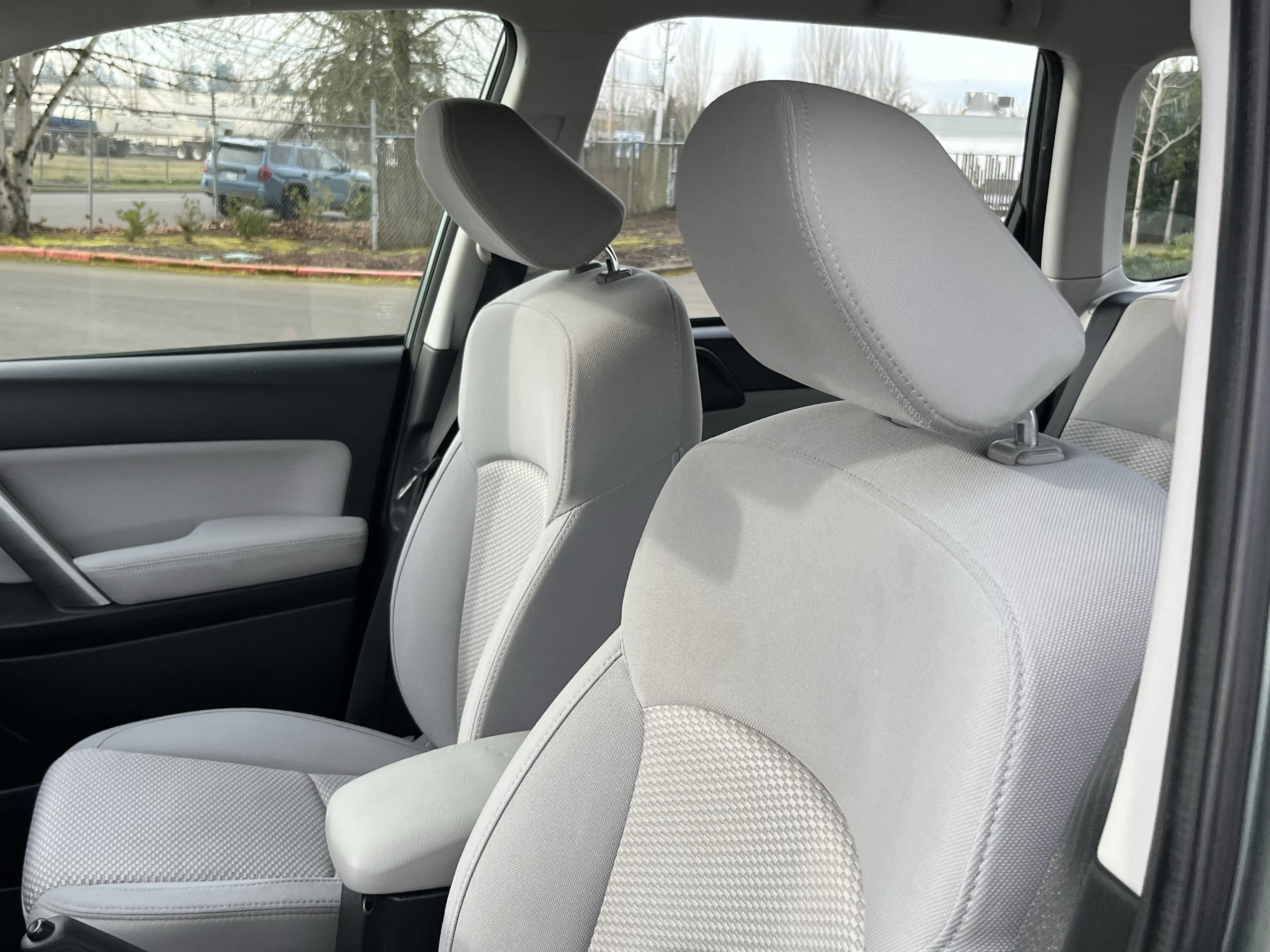 2014 Subaru Forester 2.5i