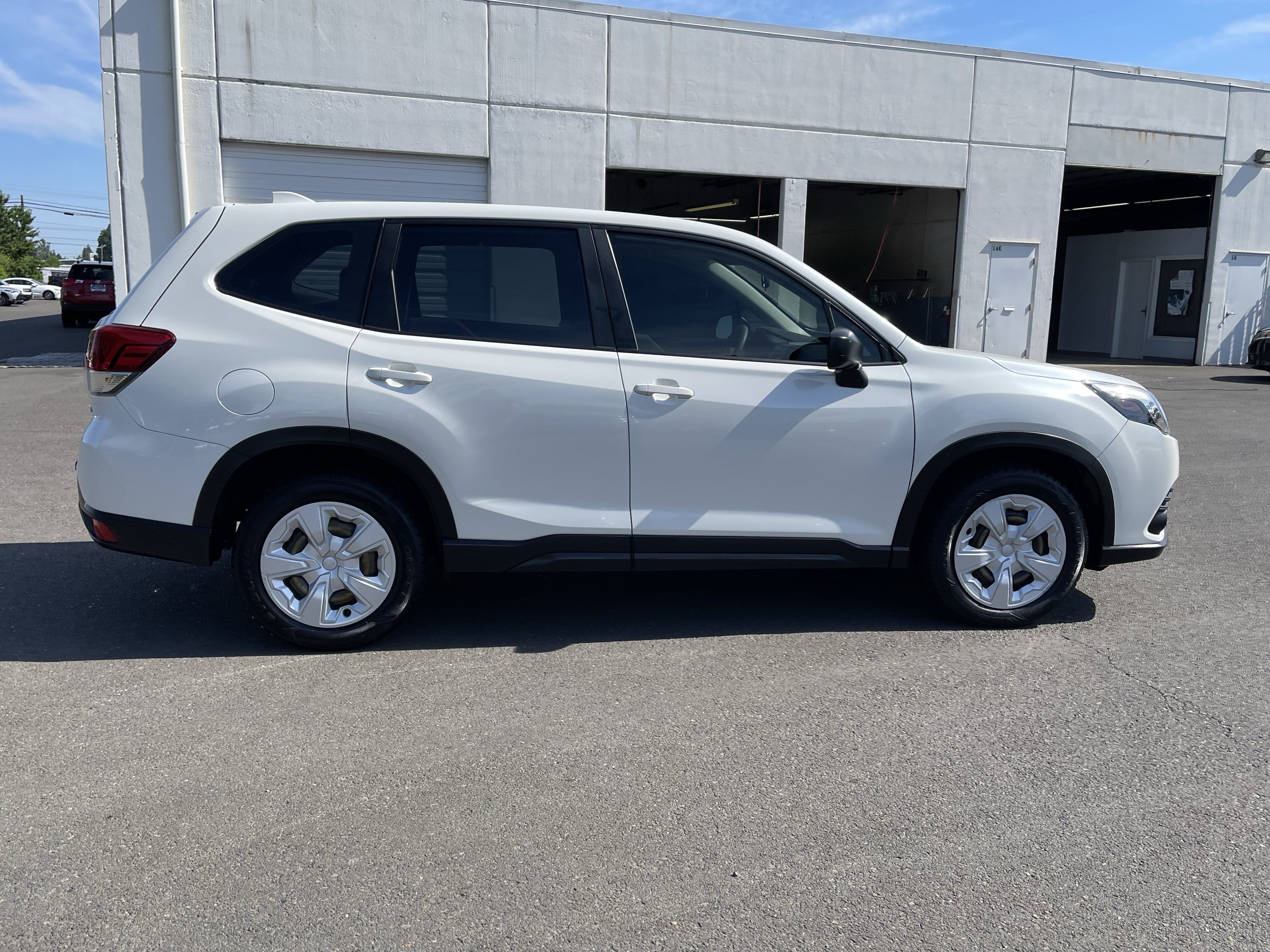 2022 Subaru Forester Base