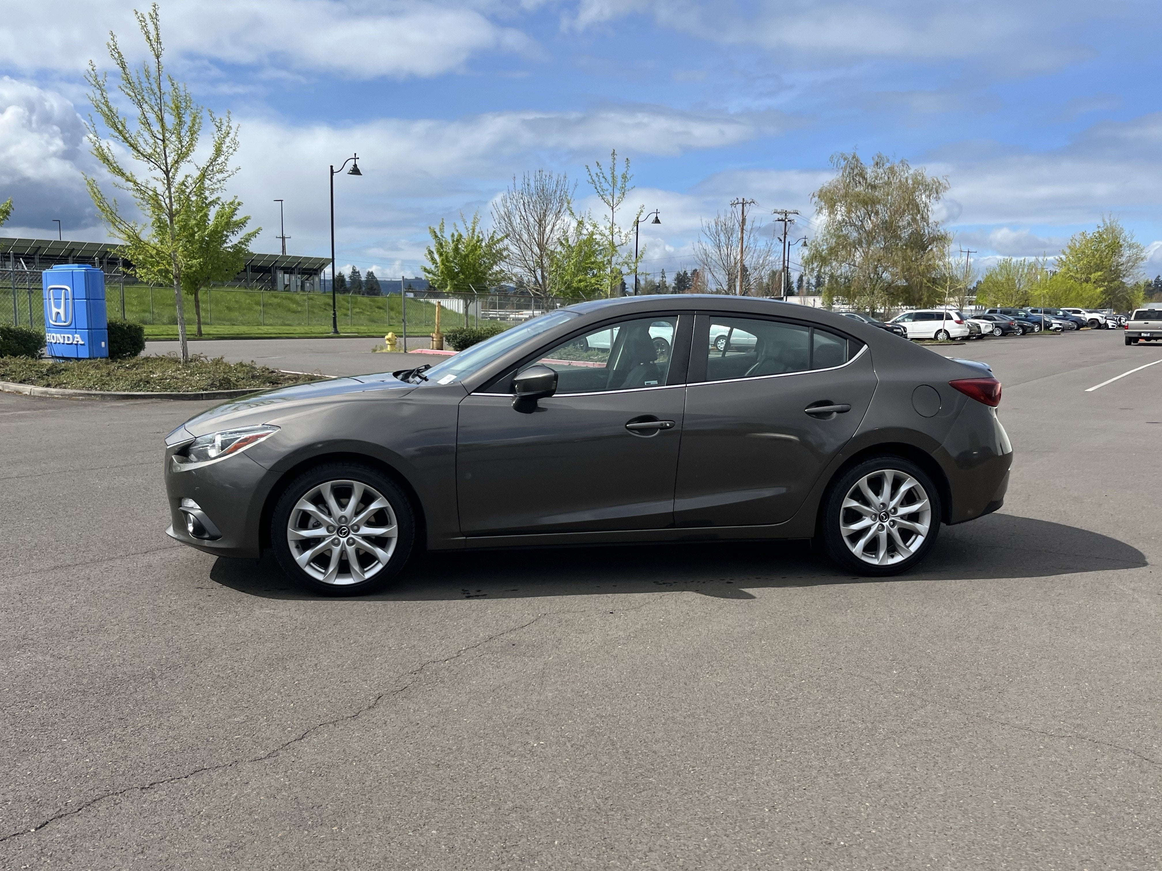 2014 Mazda Mazda3 s Grand Touring