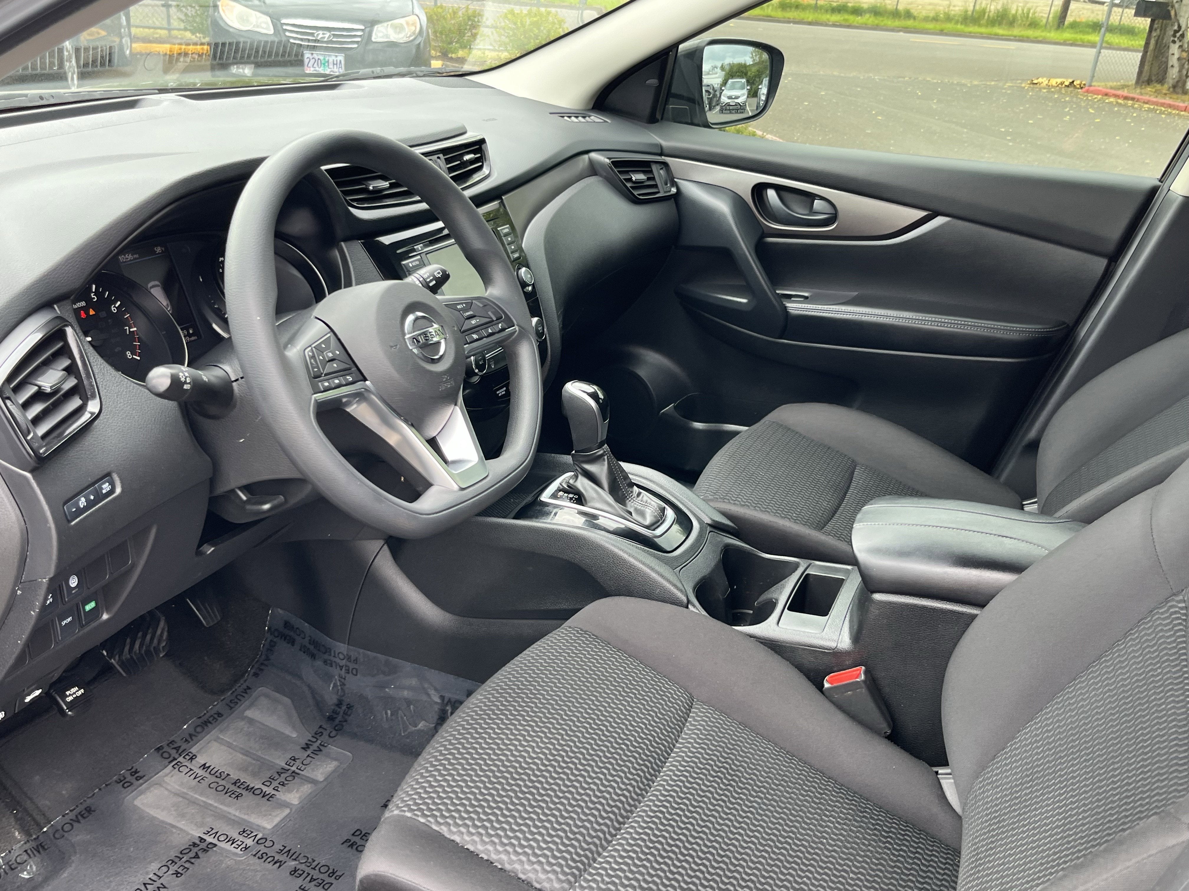 2020 Nissan Rogue Sport S