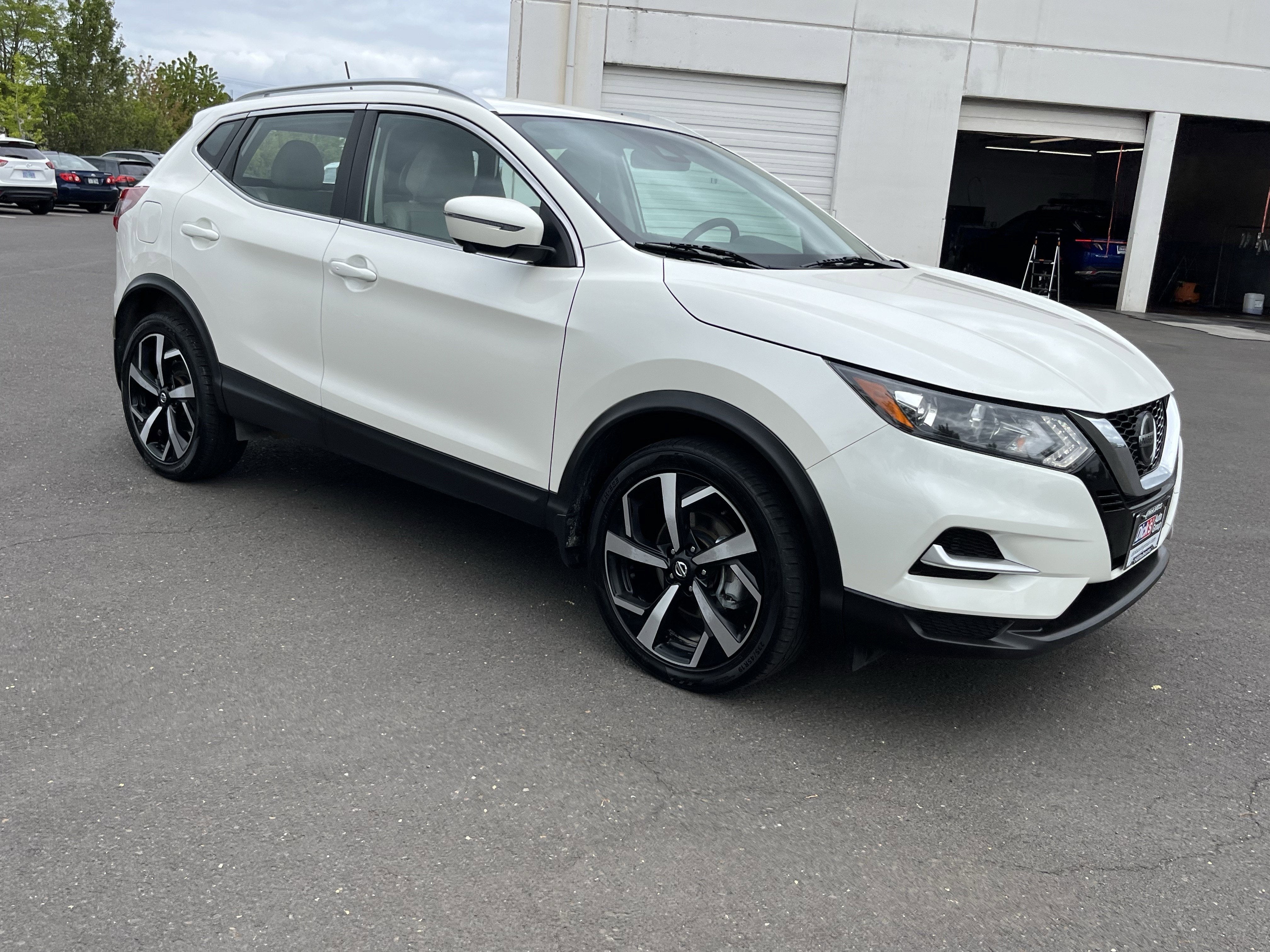 2022 Nissan Rogue Sport SL
