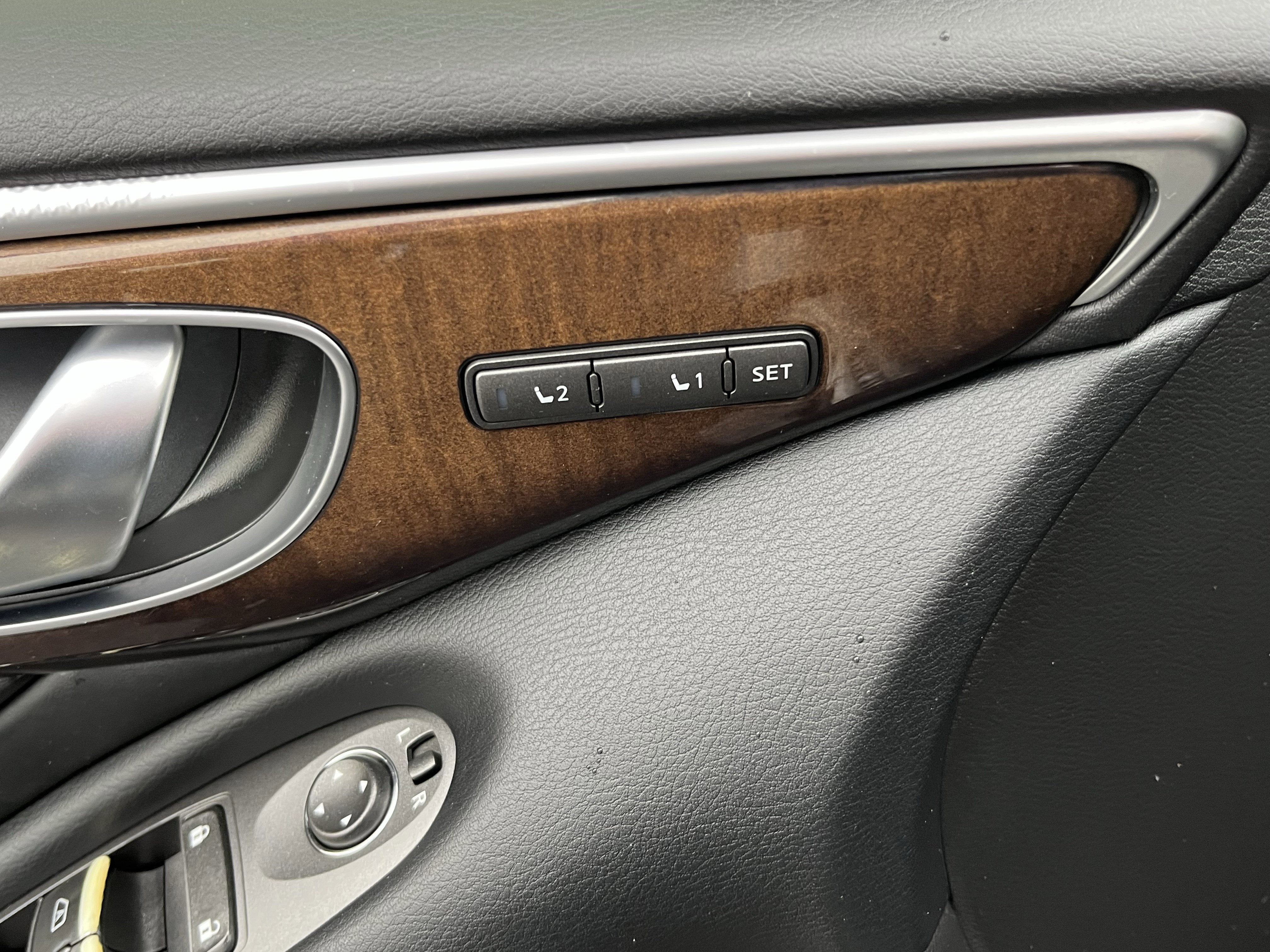 2014 INFINITI Q50 Premium