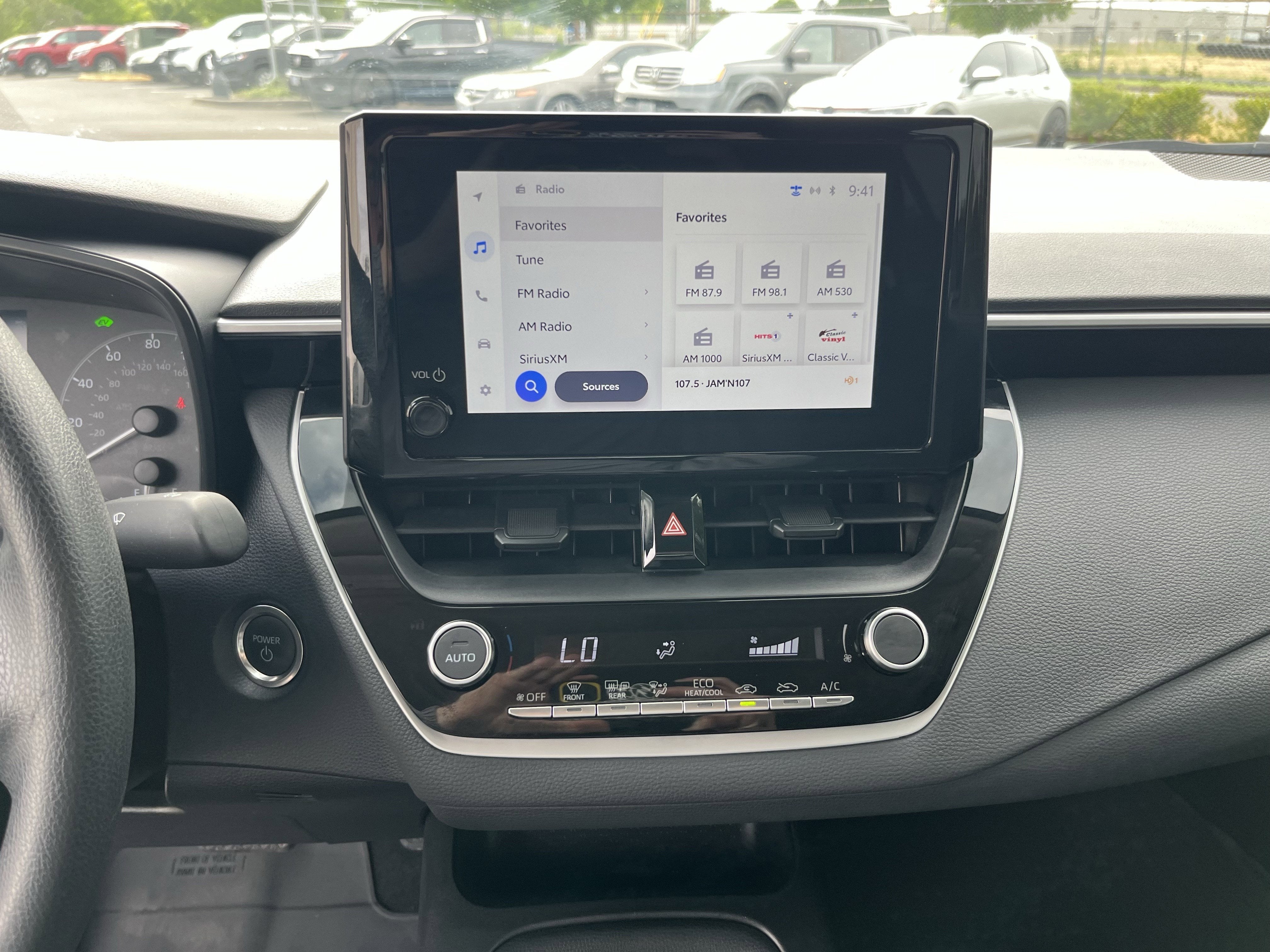 2024 Toyota Corolla Hybrid LE