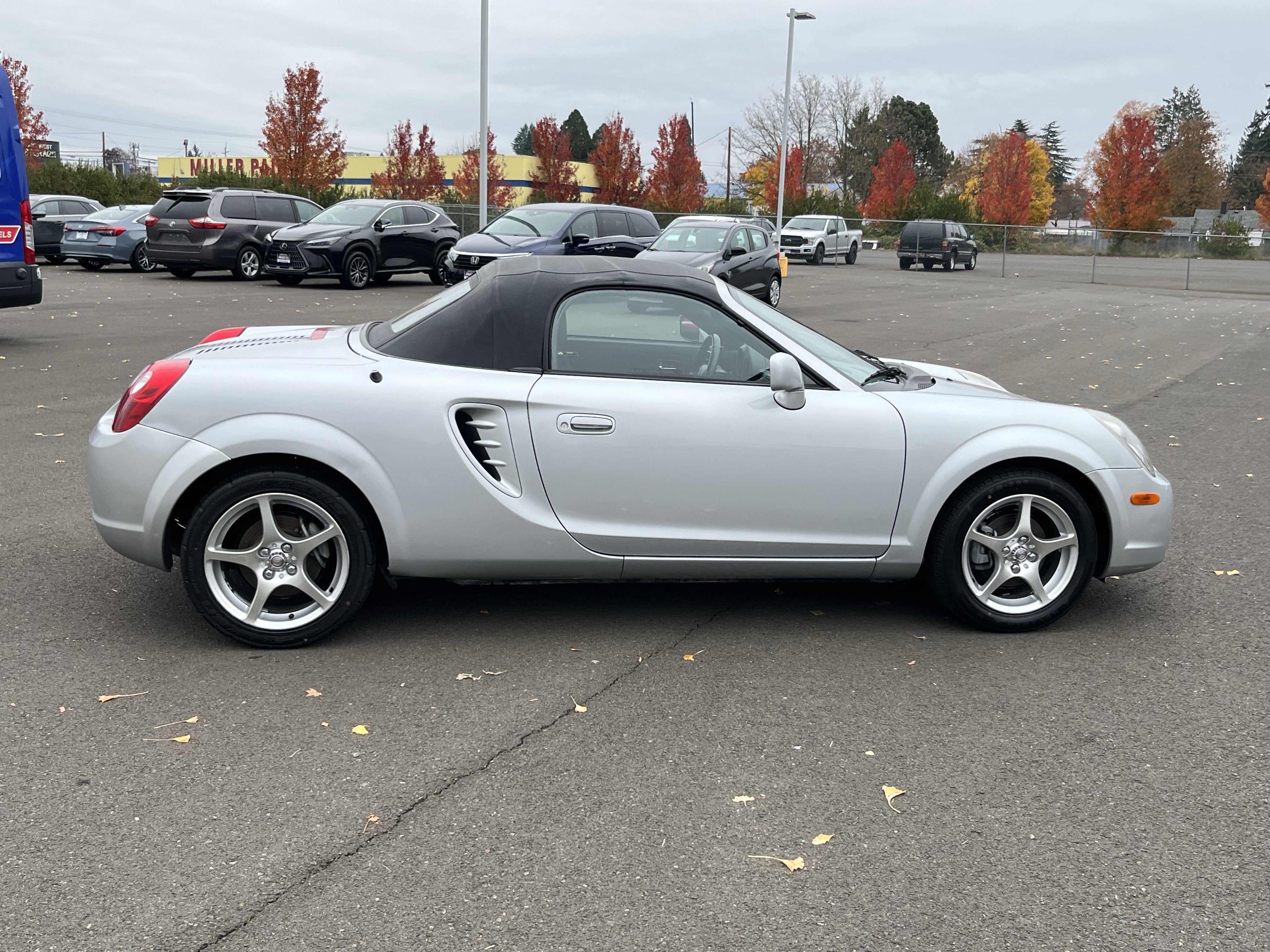 2004 Toyota MR2 Spyder Base