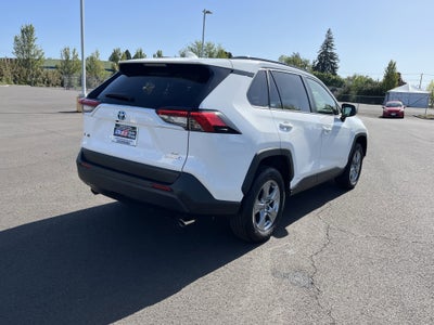 2024 Toyota RAV4 Hybrid LE
