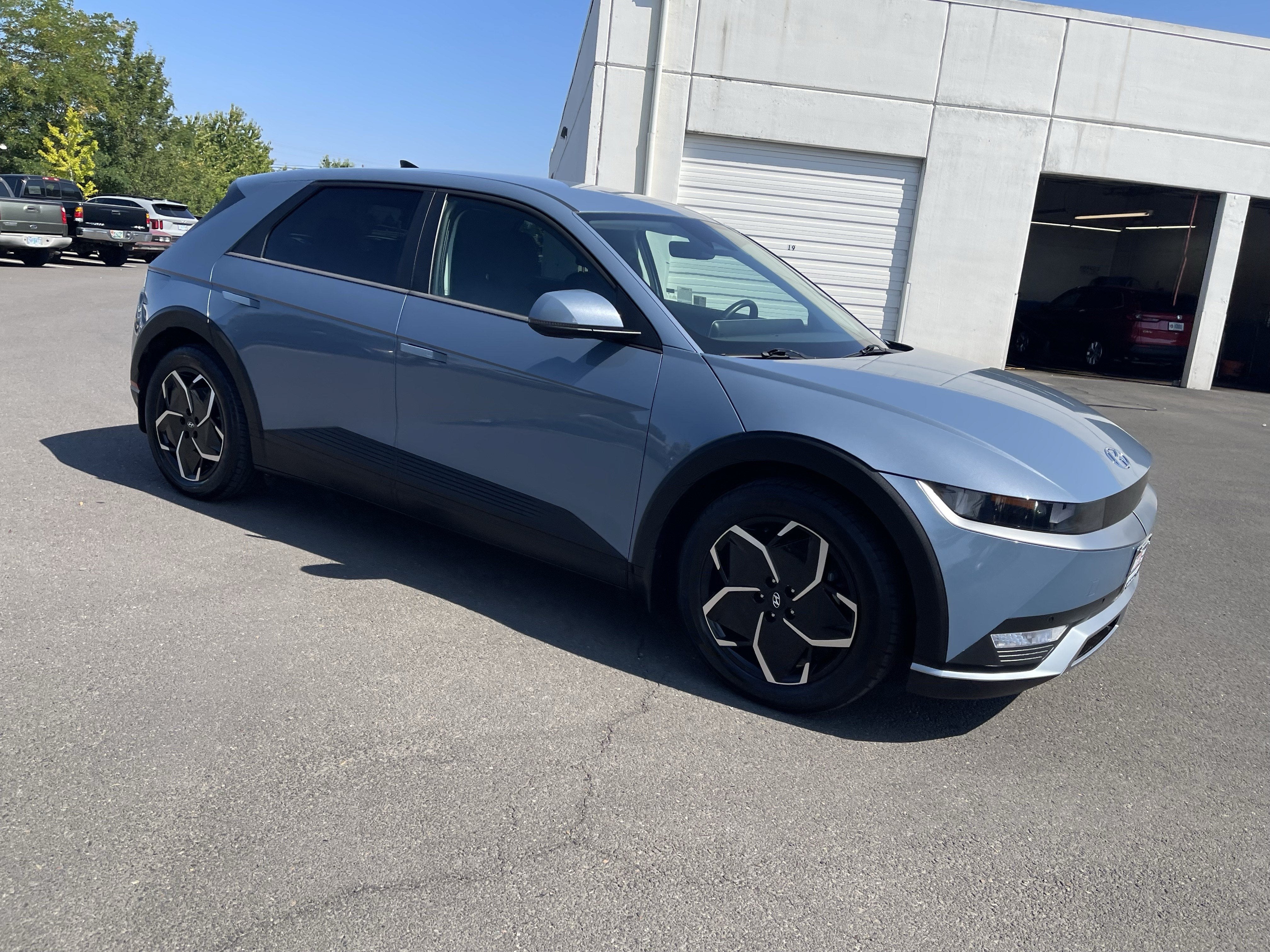 2024 Hyundai IONIQ 5 SEL