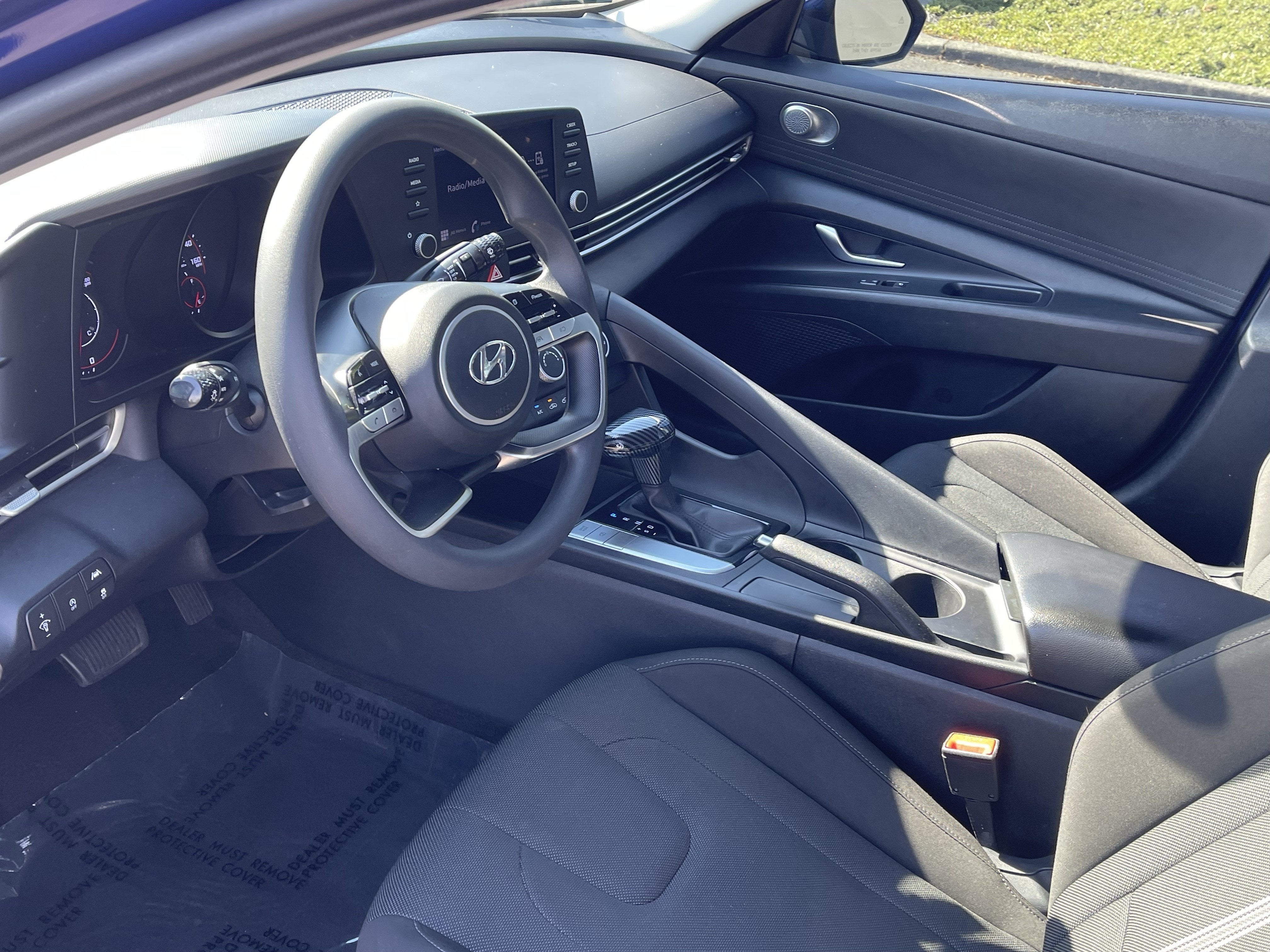 2021 Hyundai Elantra SE