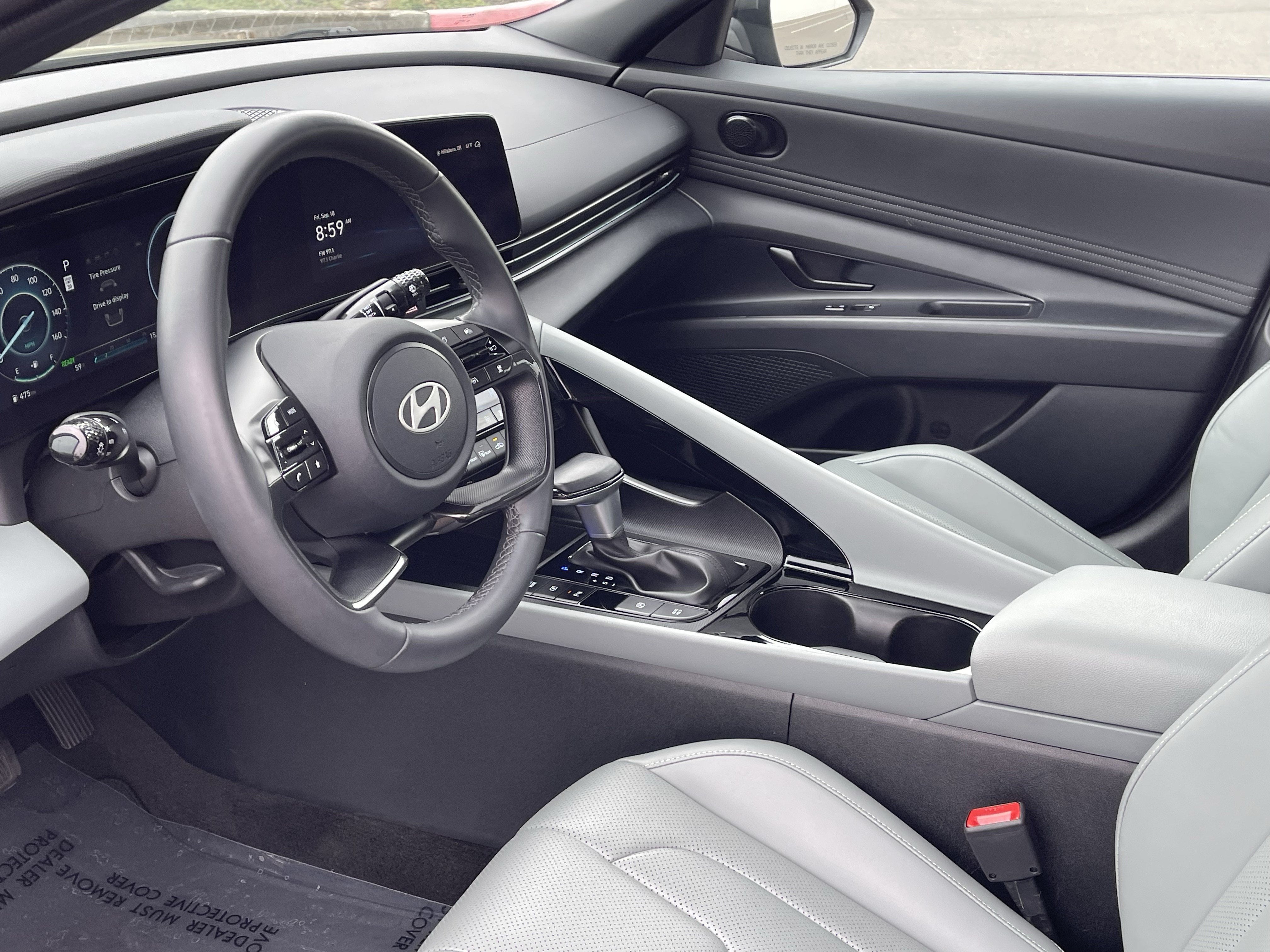 2024 Hyundai Elantra Hybrid Limited