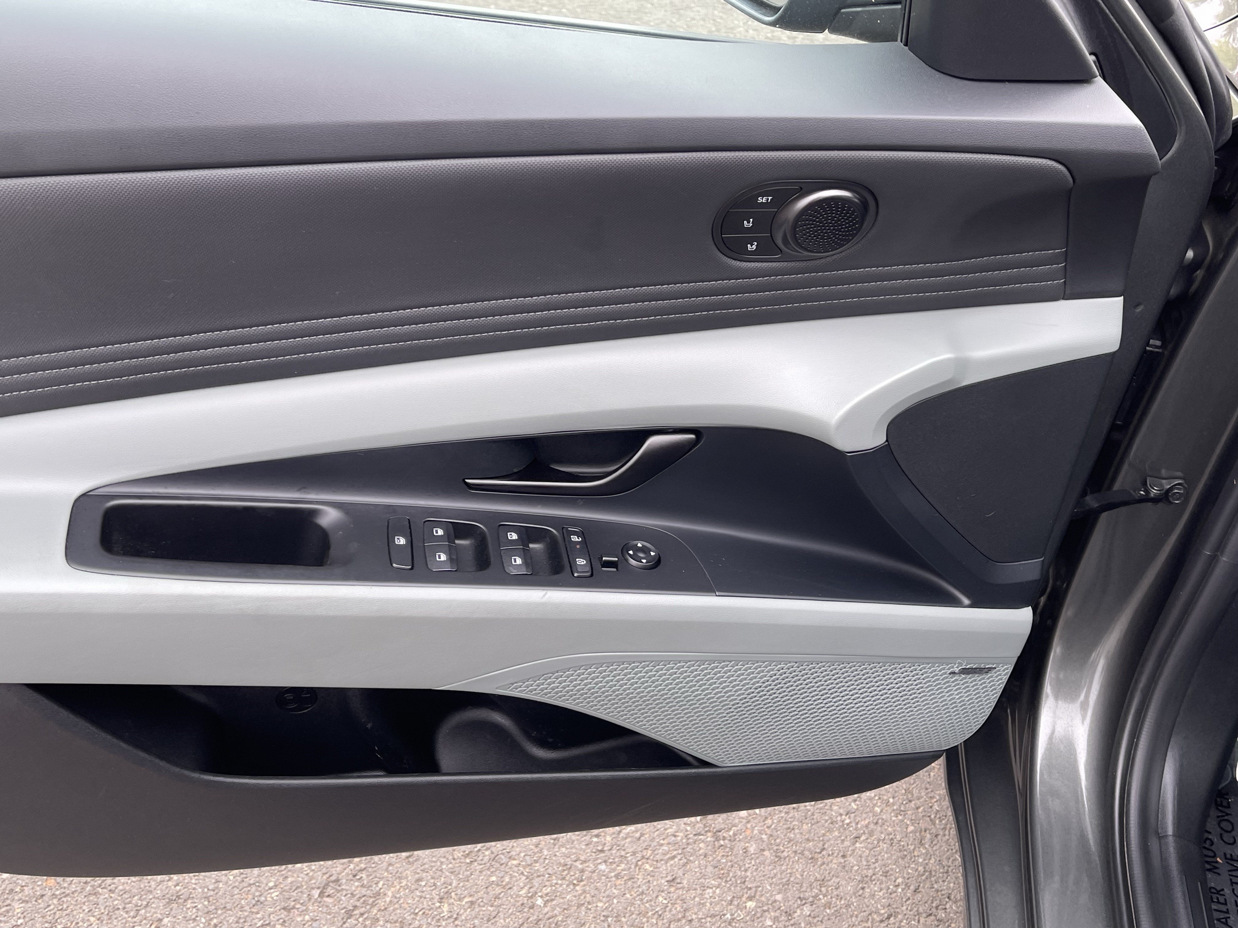 2024 Hyundai Elantra Hybrid Limited