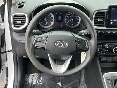 2022 Hyundai Venue SE