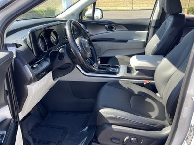 2022 Kia Carnival LXS
