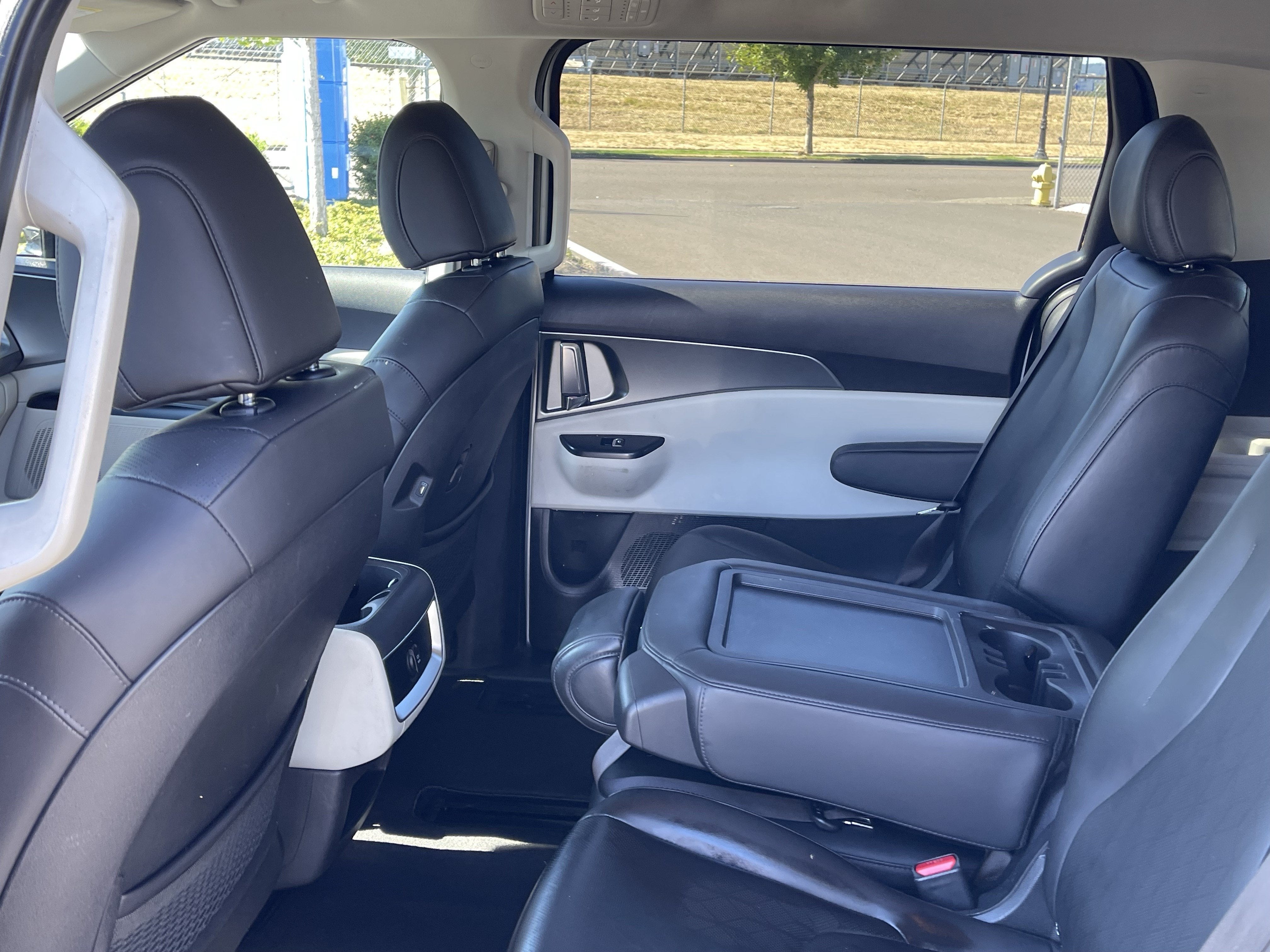 2022 Kia Carnival LXS