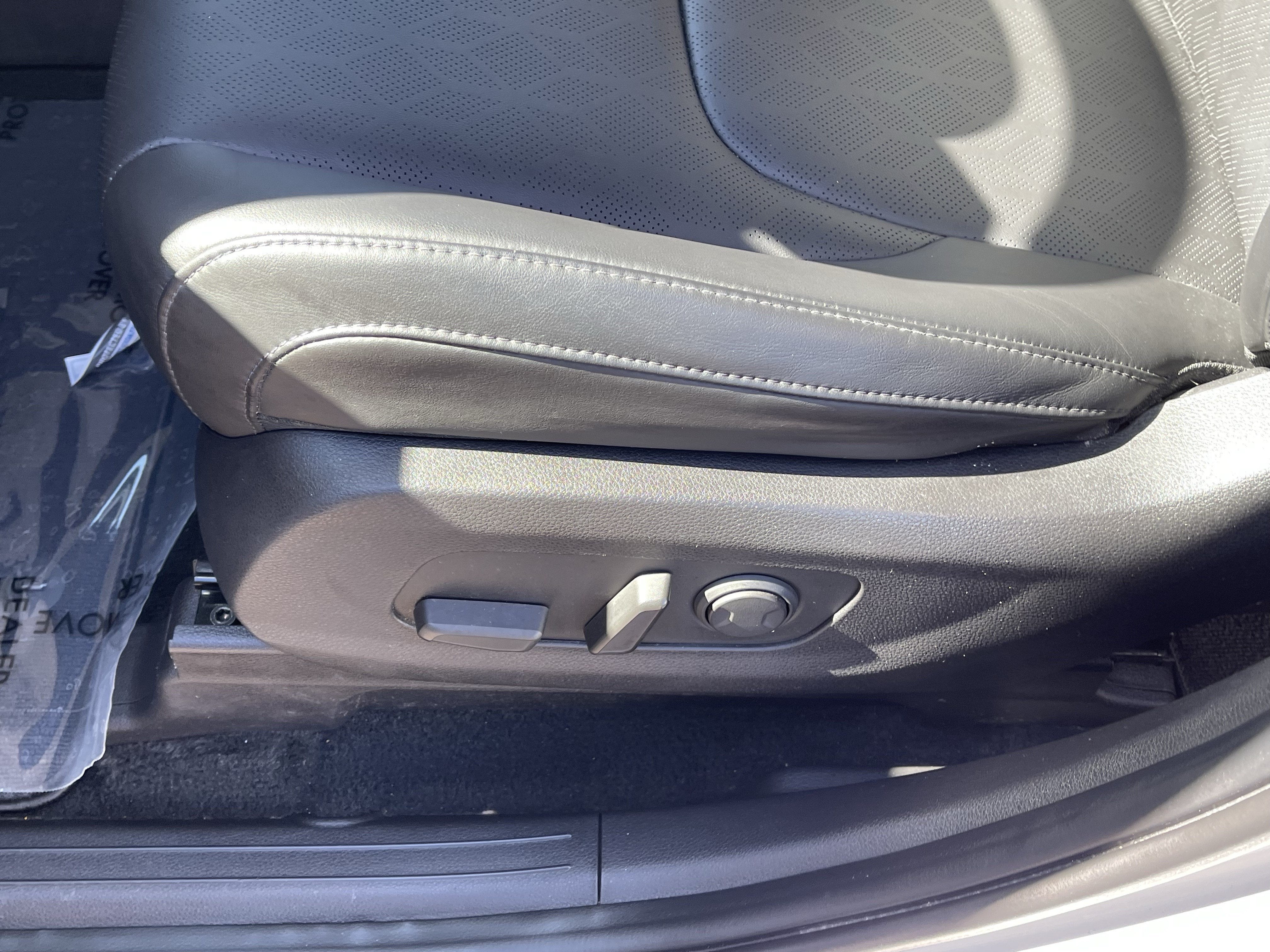 2022 Kia Carnival LXS