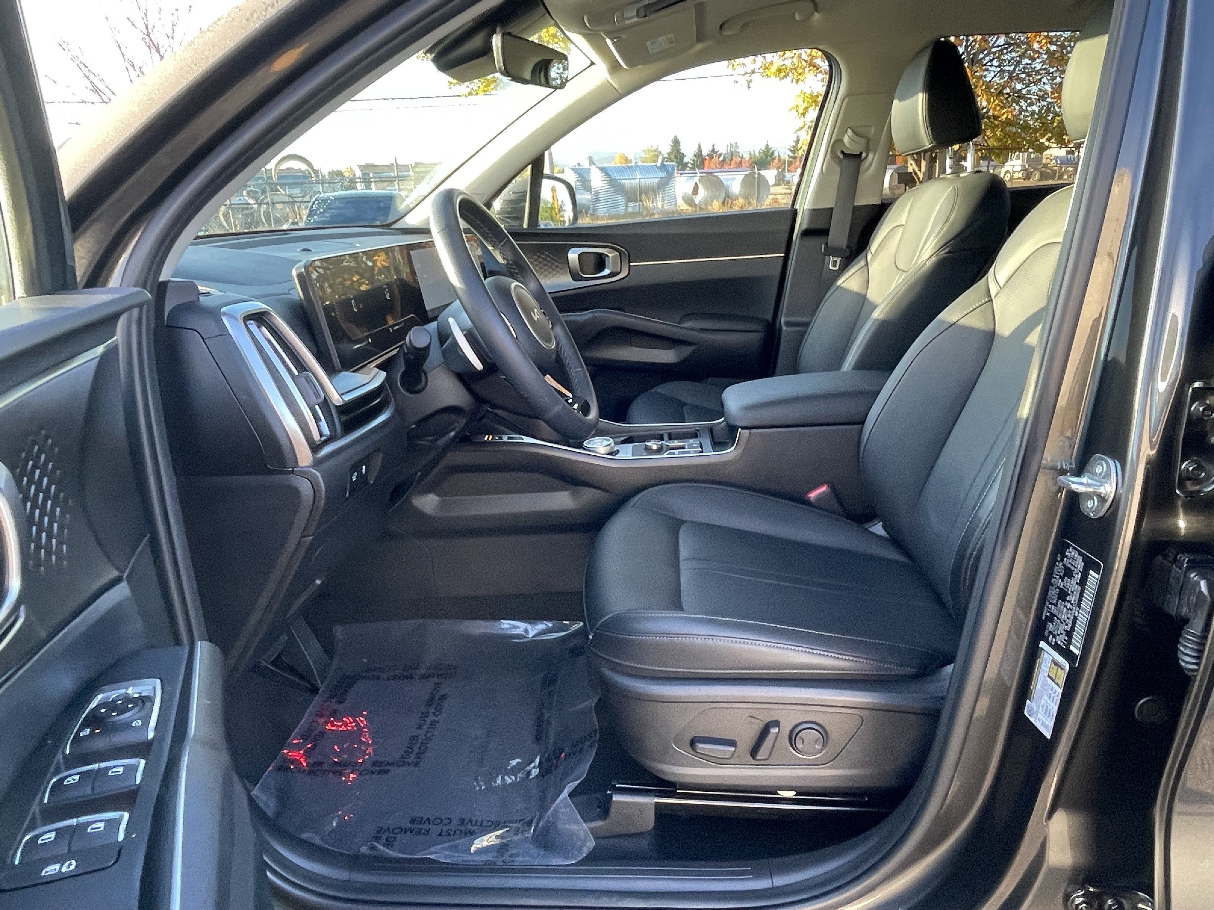 2025 Kia Sorento Hybrid EX
