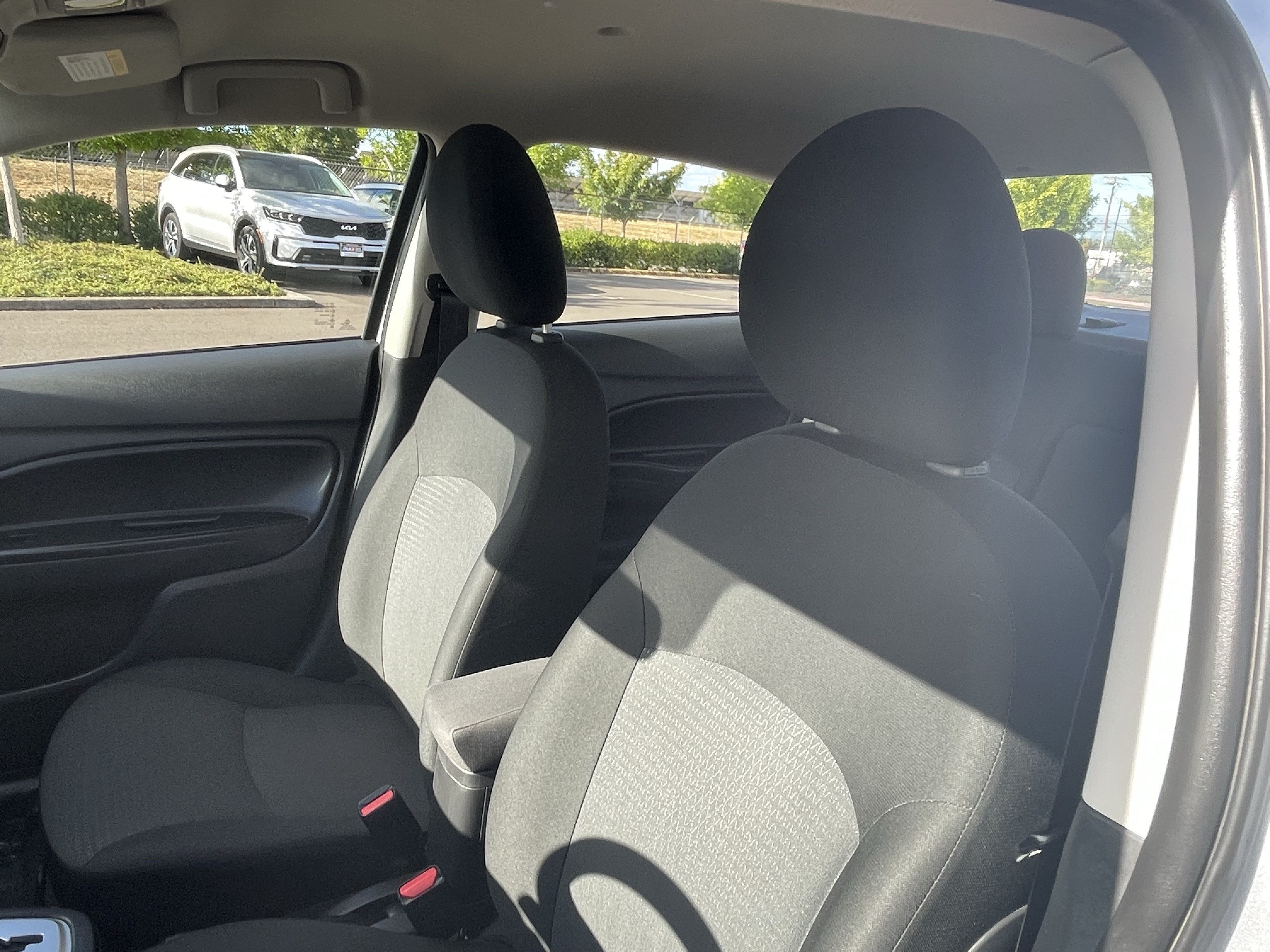 2024 Mitsubishi Mirage G4 ES