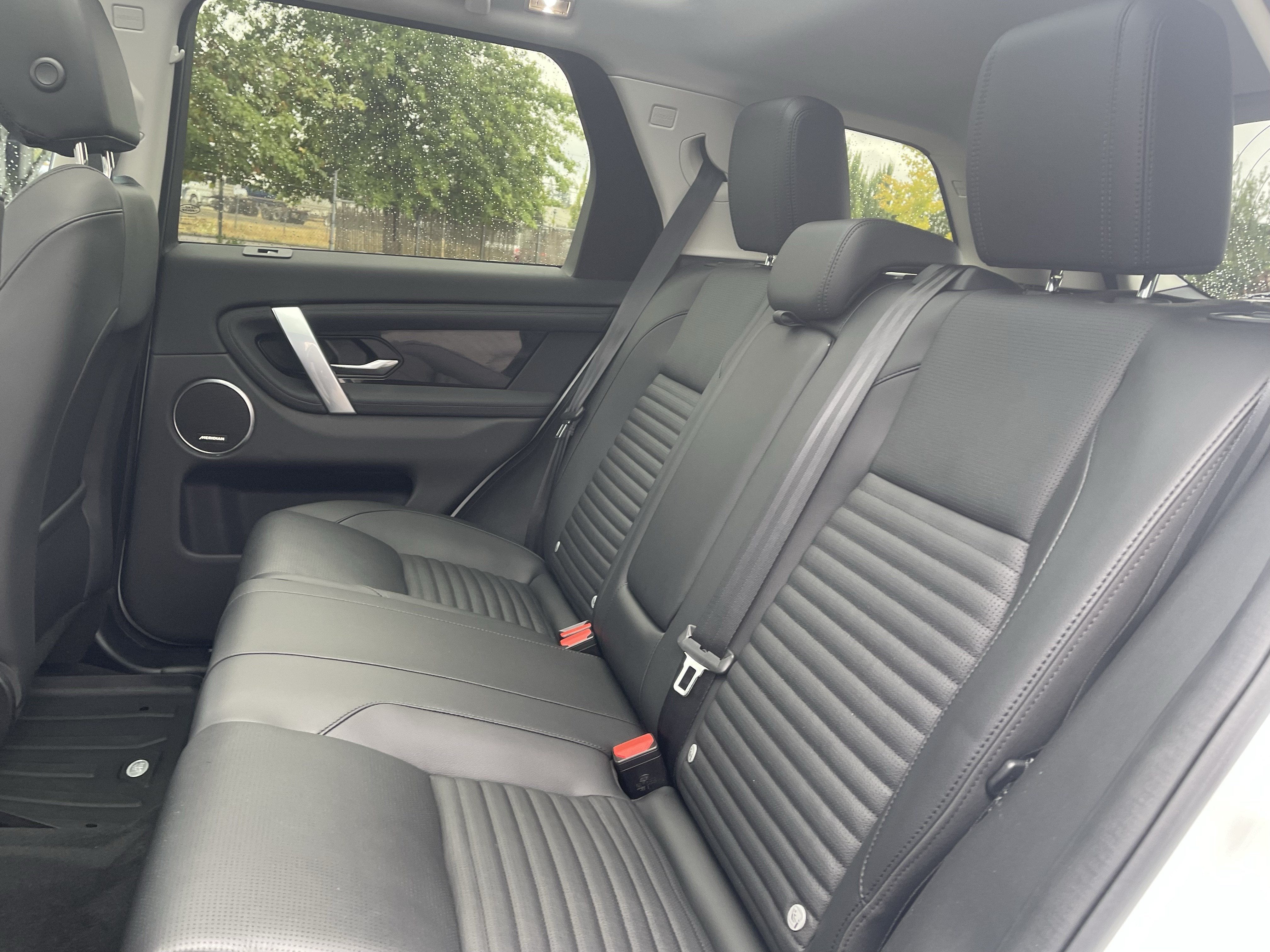 2025 Land Rover Discovery Sport S