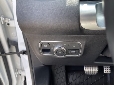 2023 Mercedes-Benz GLB GLB 250