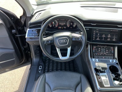 2023 Audi Q7 Premium Plus