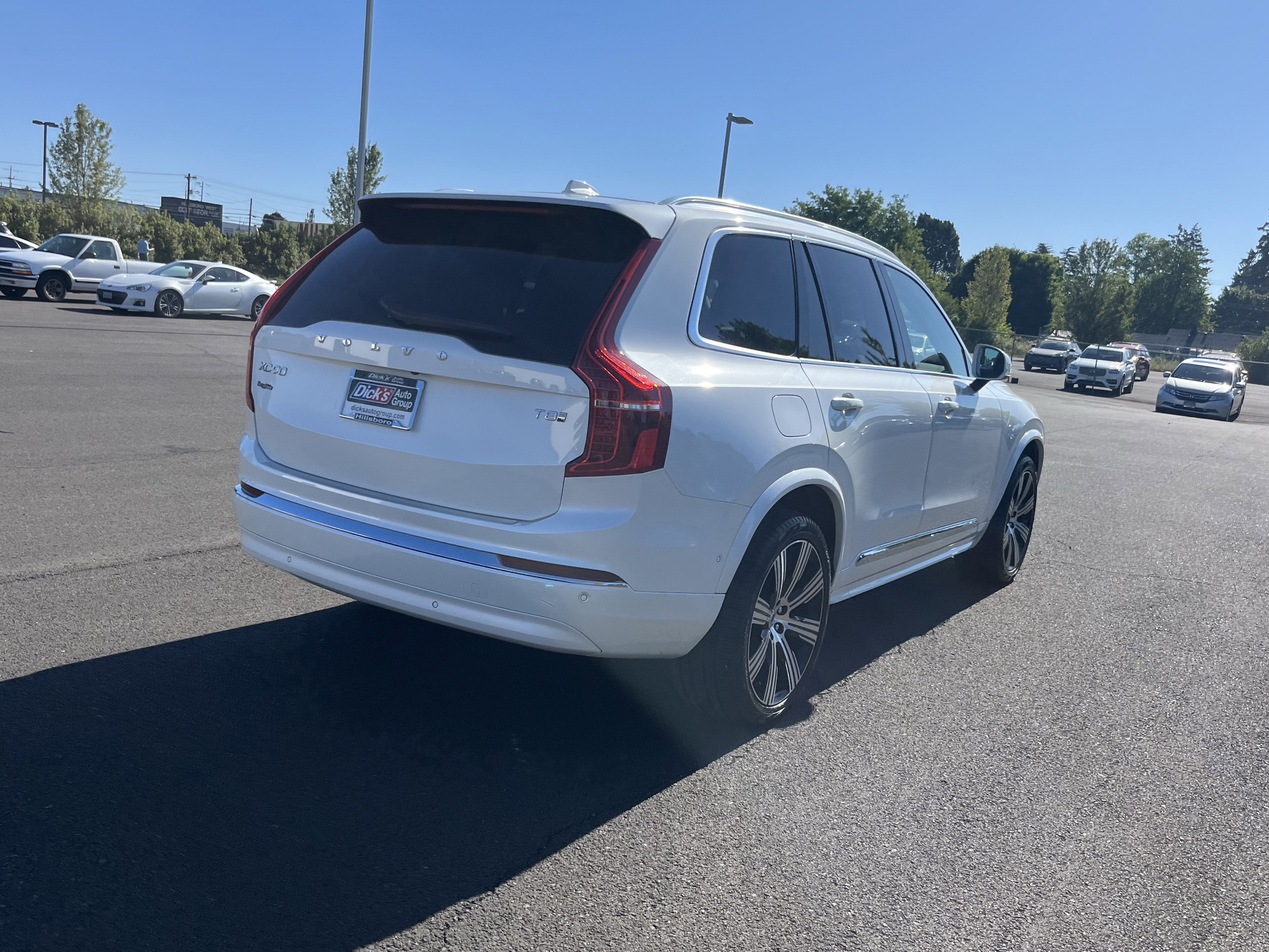 2025 Volvo XC90 Plug-In Hybrid Plus