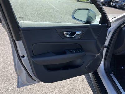 2025 Volvo V60 Cross Country Plus